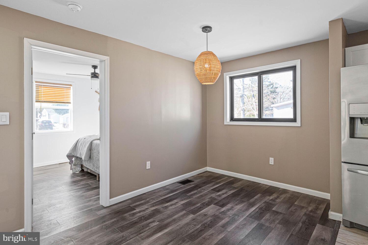 BANKSVILLE PARK - Residential