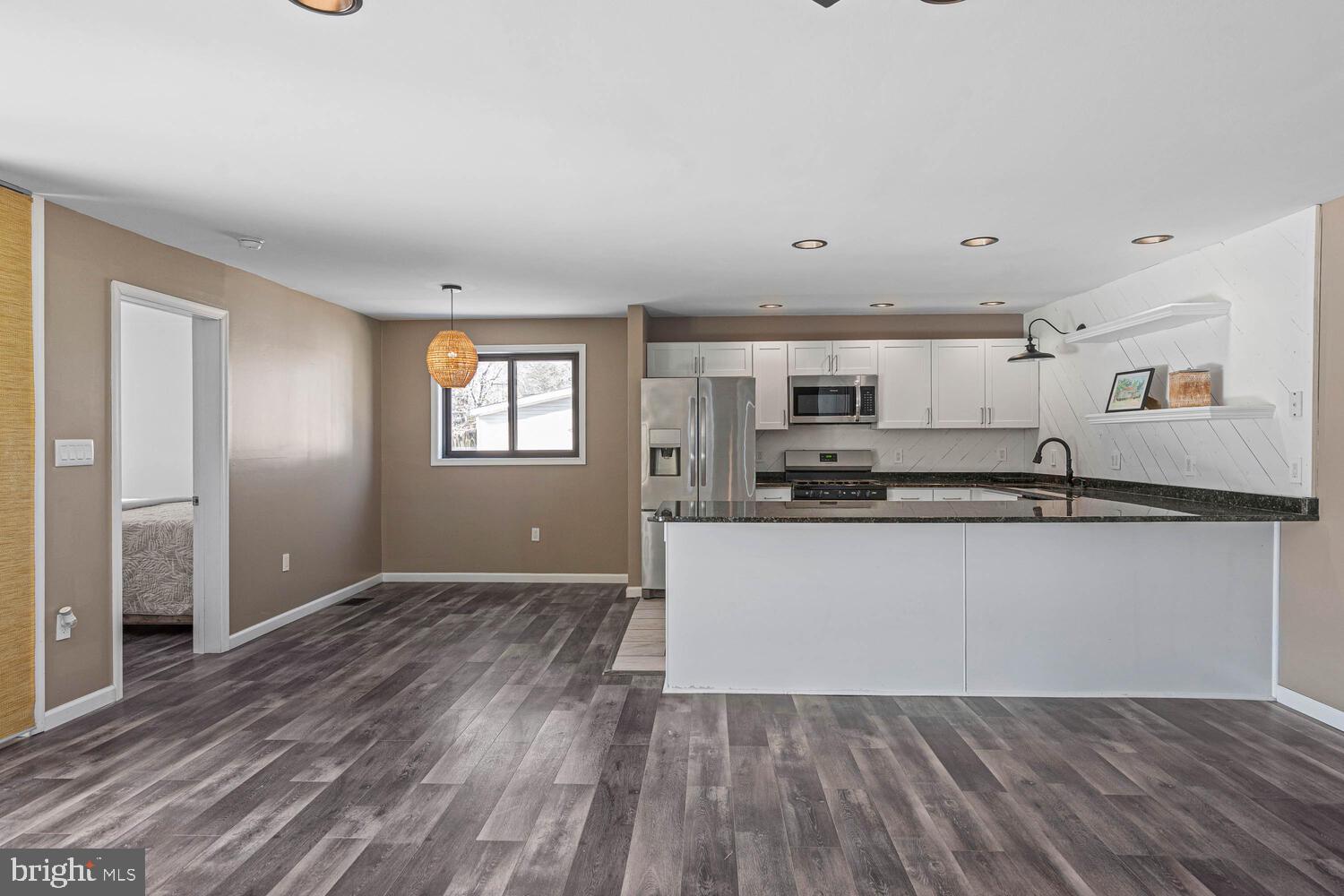 BANKSVILLE PARK - Residential