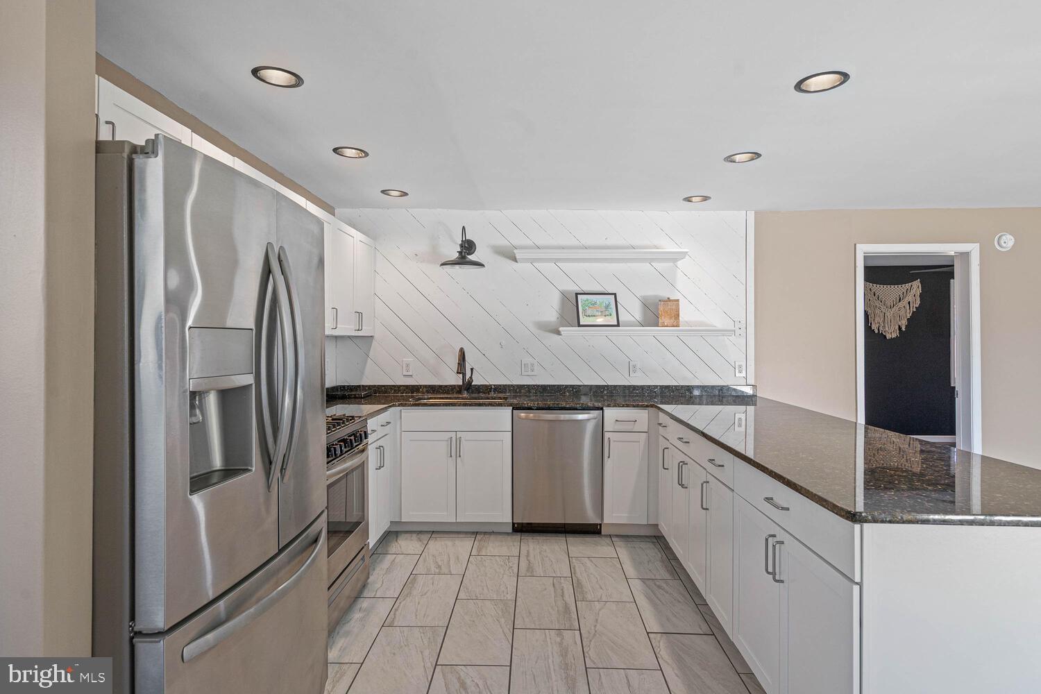 BANKSVILLE PARK - Residential