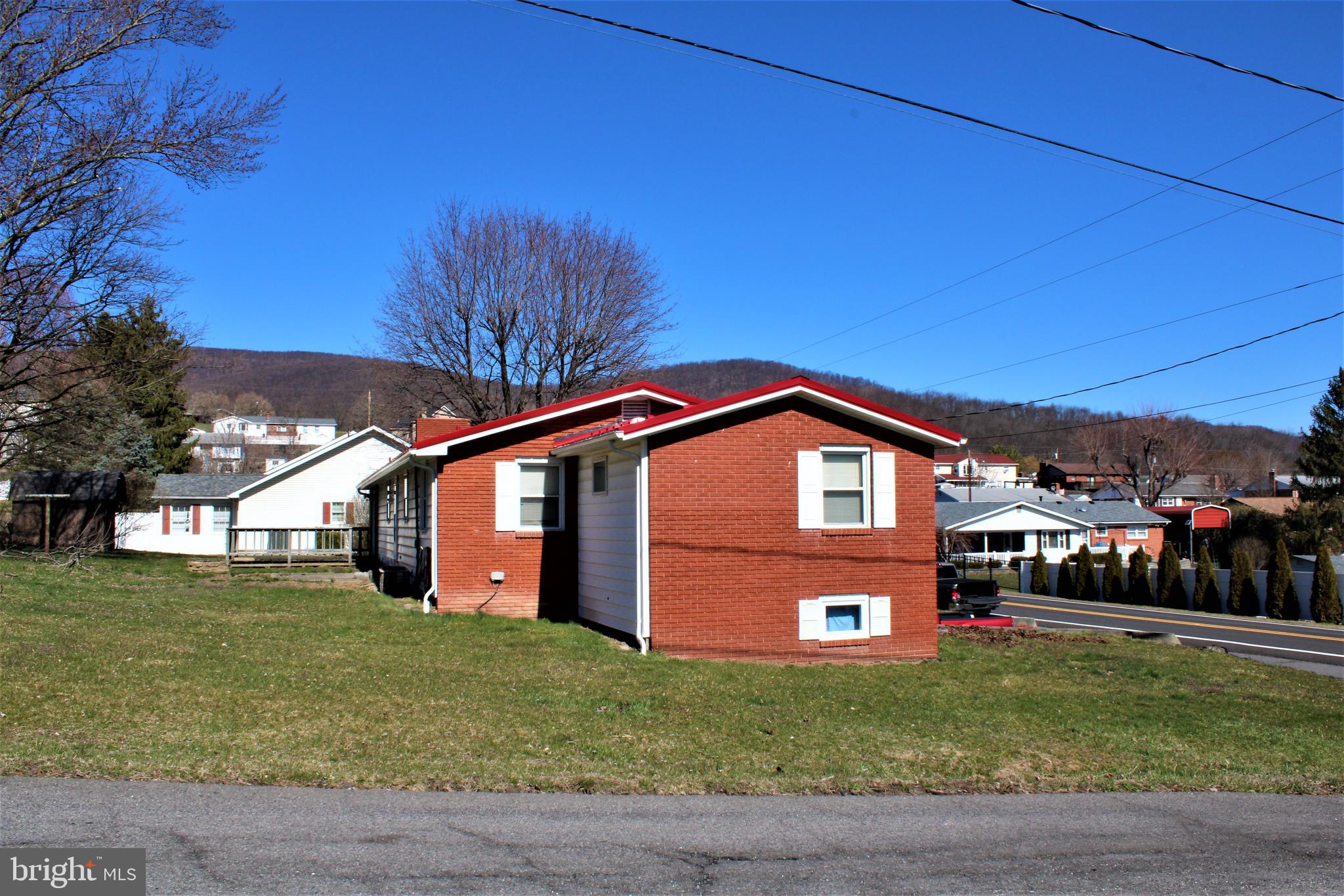 AIRPORT ADDITION - Residential