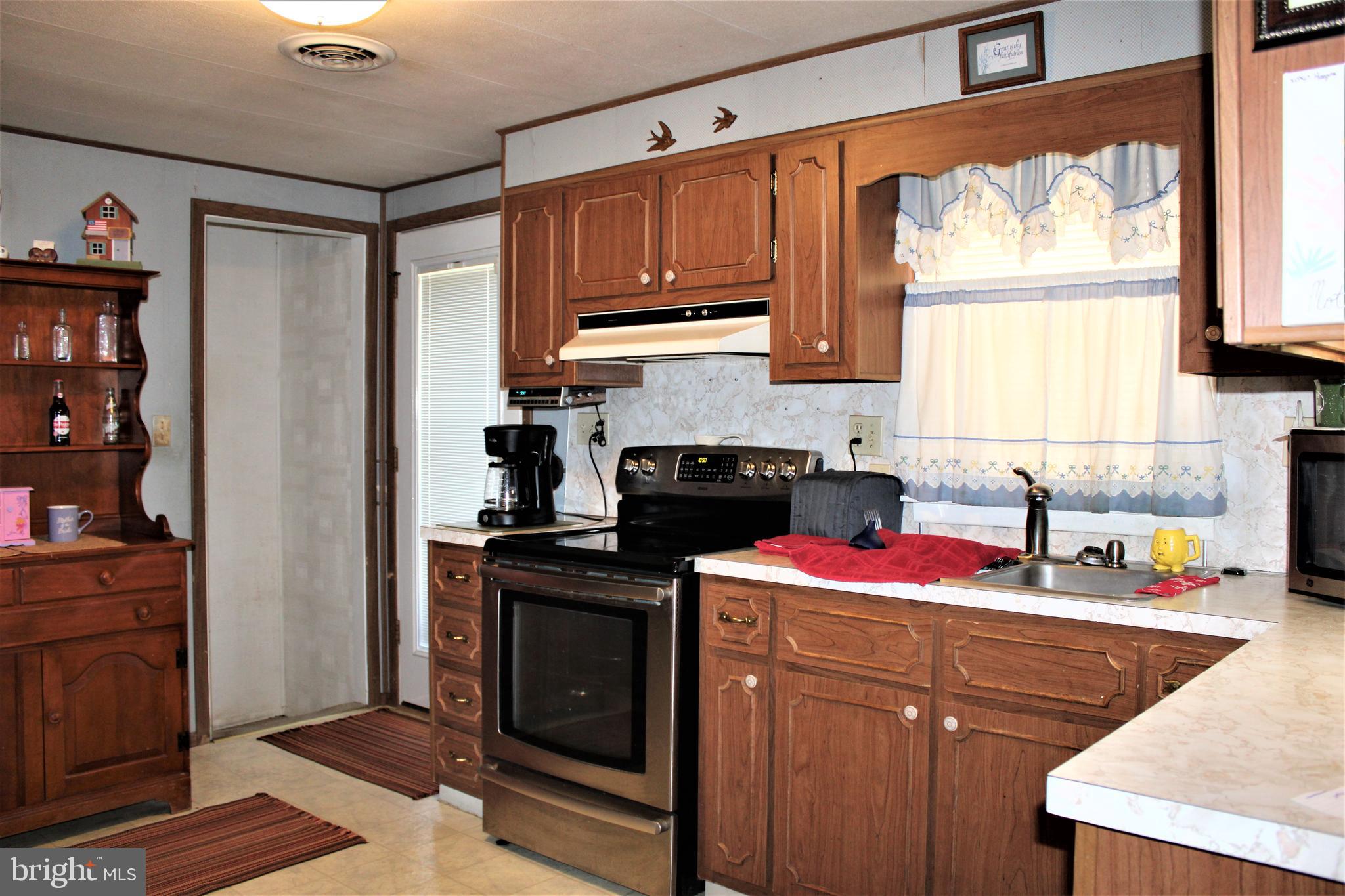 AIRPORT ADDITION - Residential