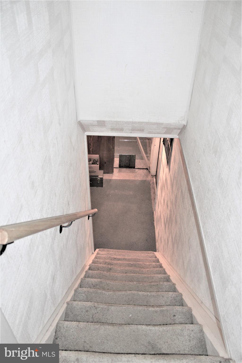 AIRPORT ADDITION - Residential