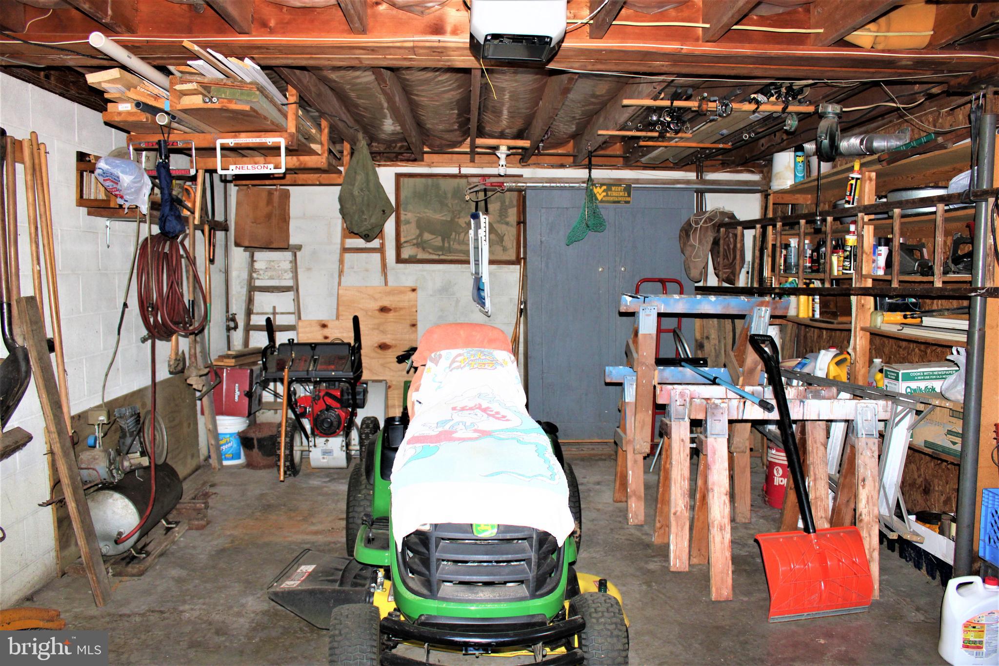 AIRPORT ADDITION - Residential