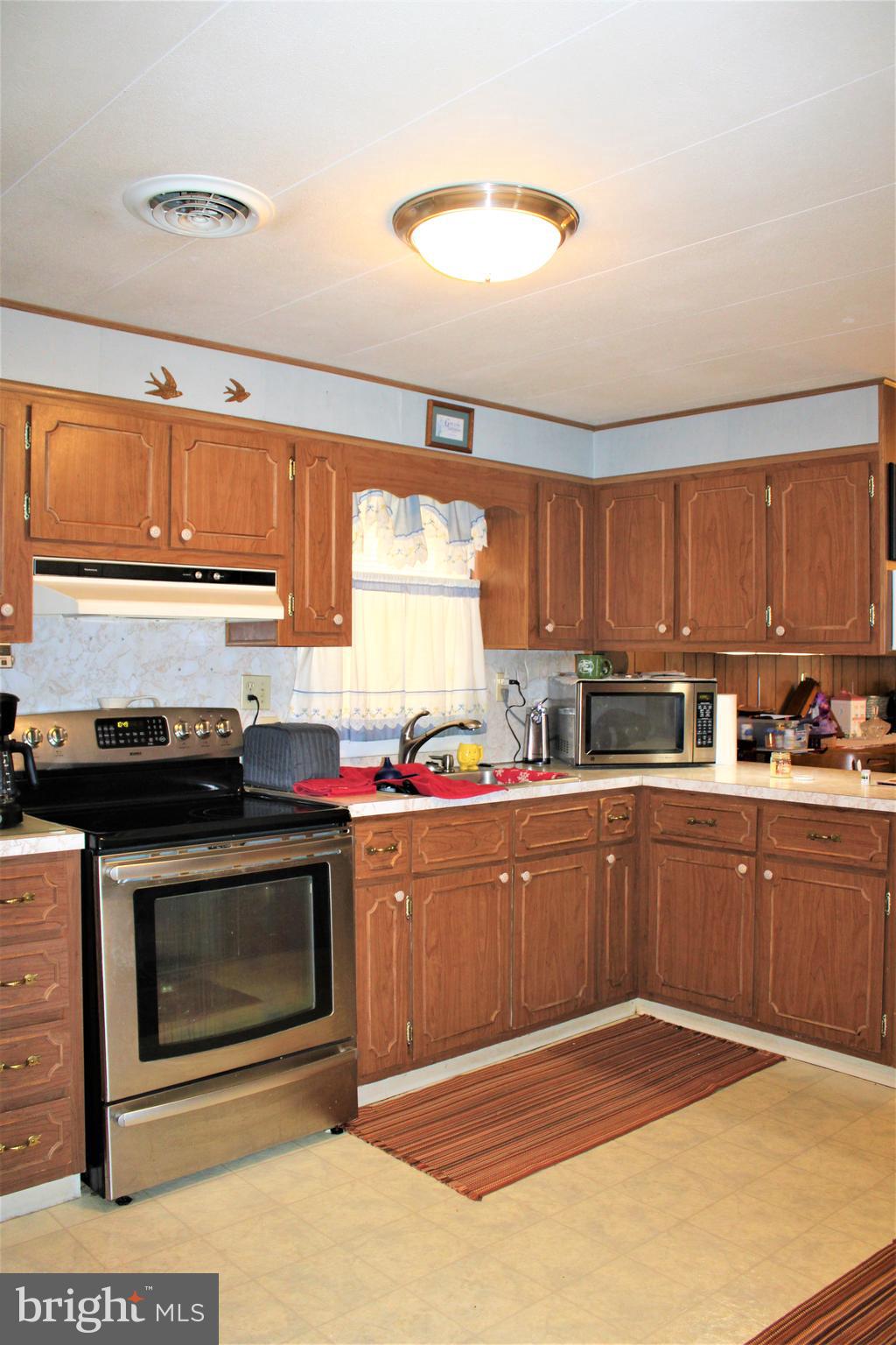 AIRPORT ADDITION - Residential