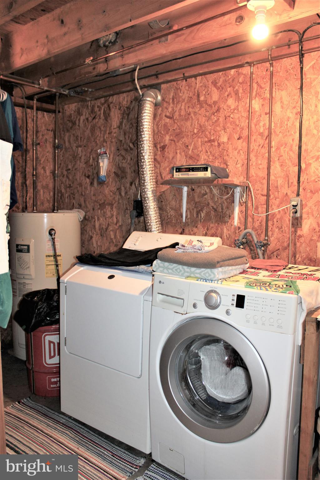 AIRPORT ADDITION - Residential