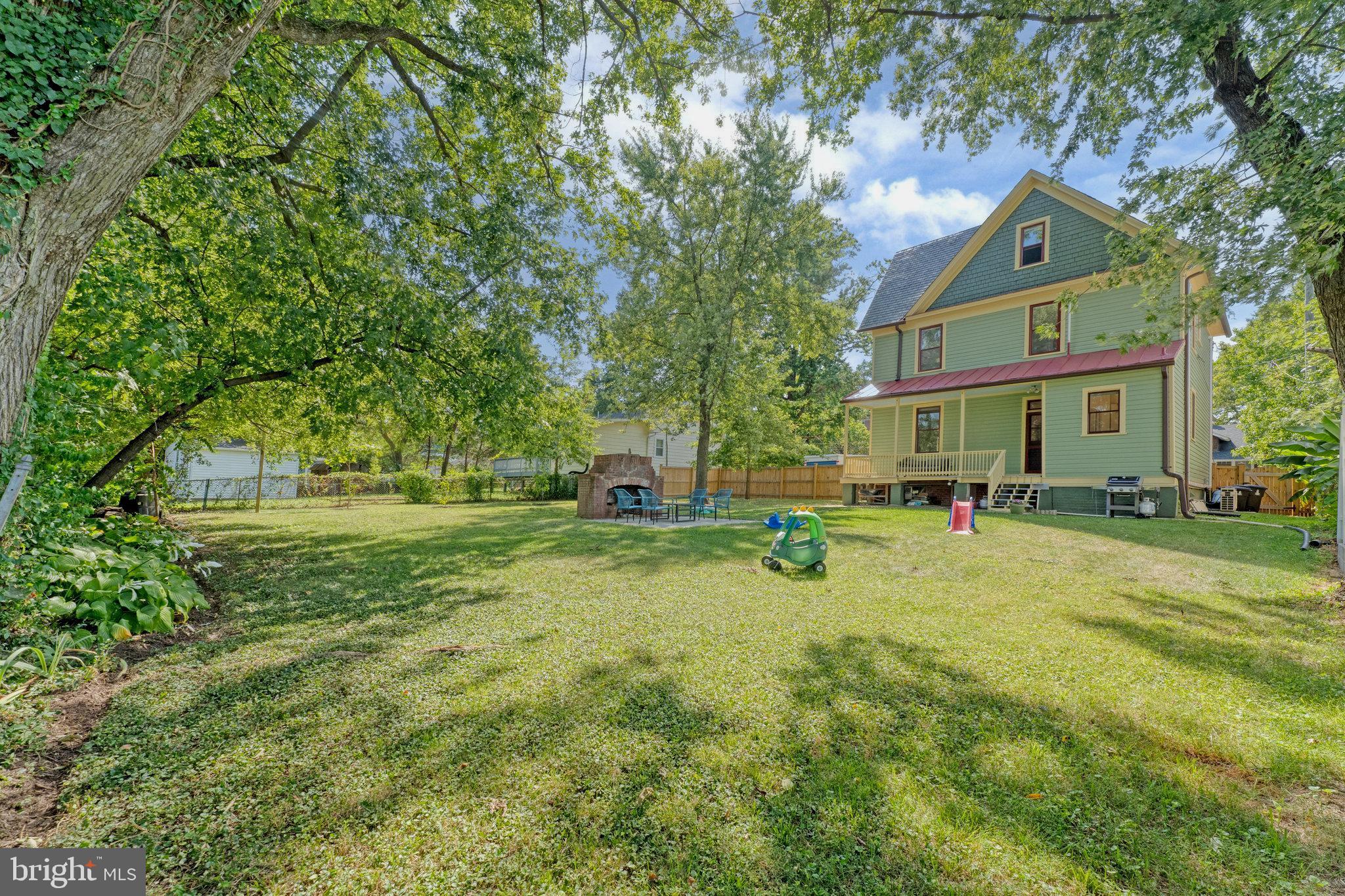 MOUNT RAINIER - Residential