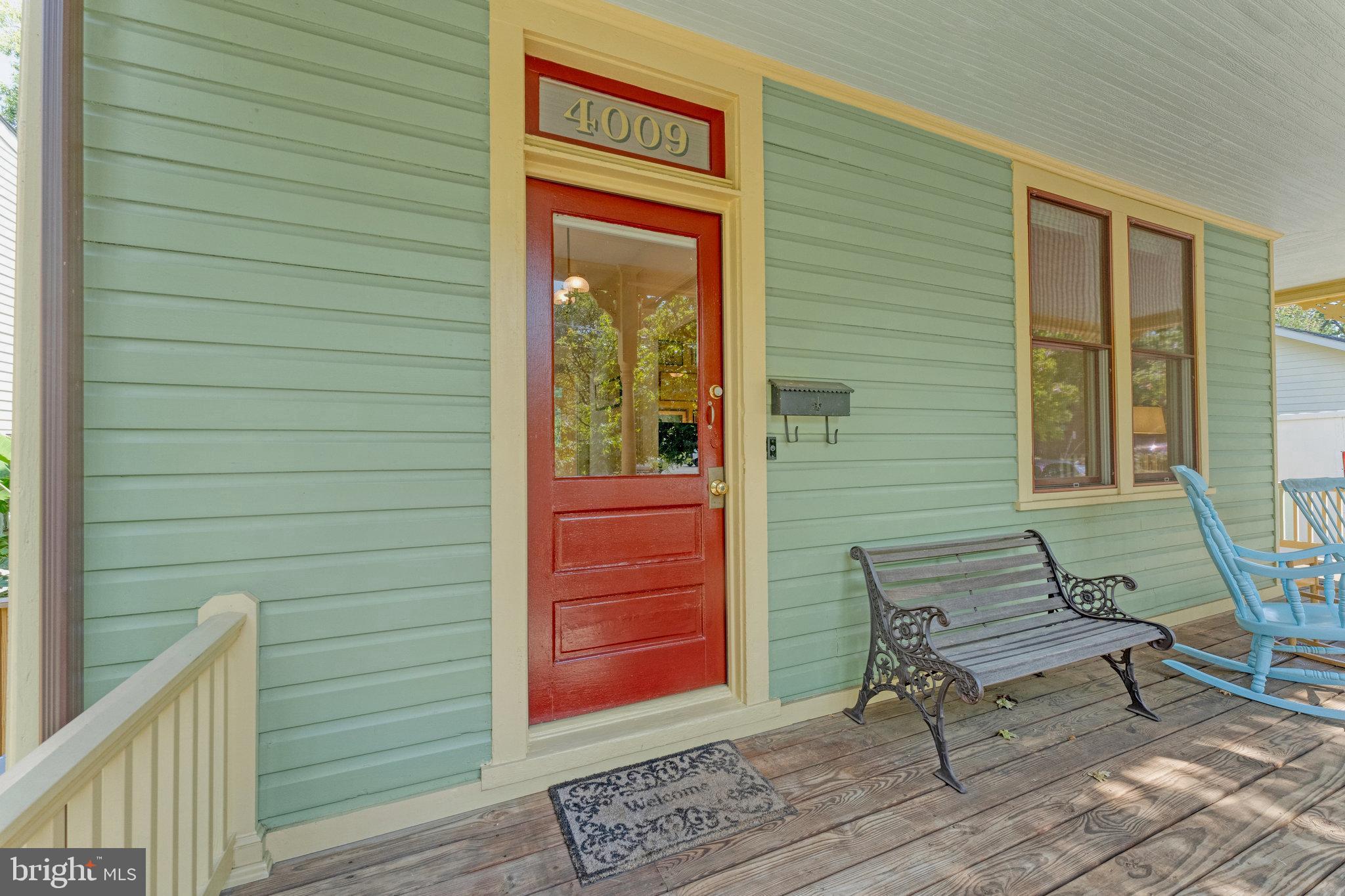 MOUNT RAINIER - Residential