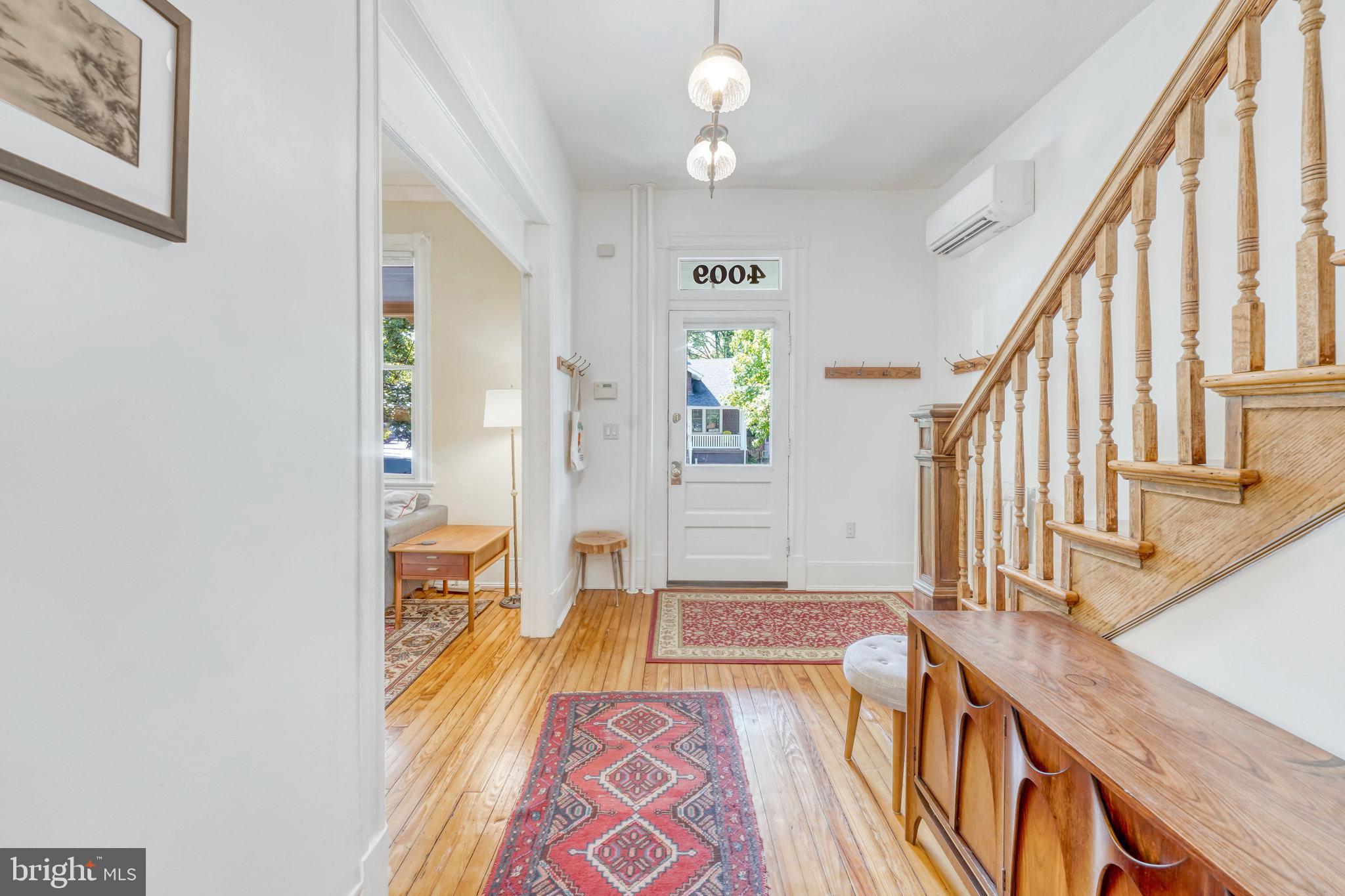 MOUNT RAINIER - Residential