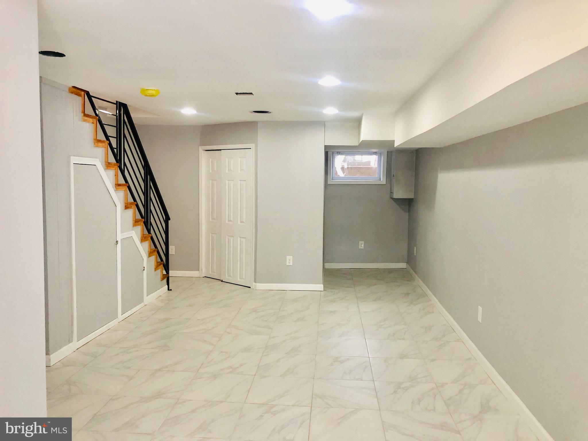 GERMANTOWN - Residential