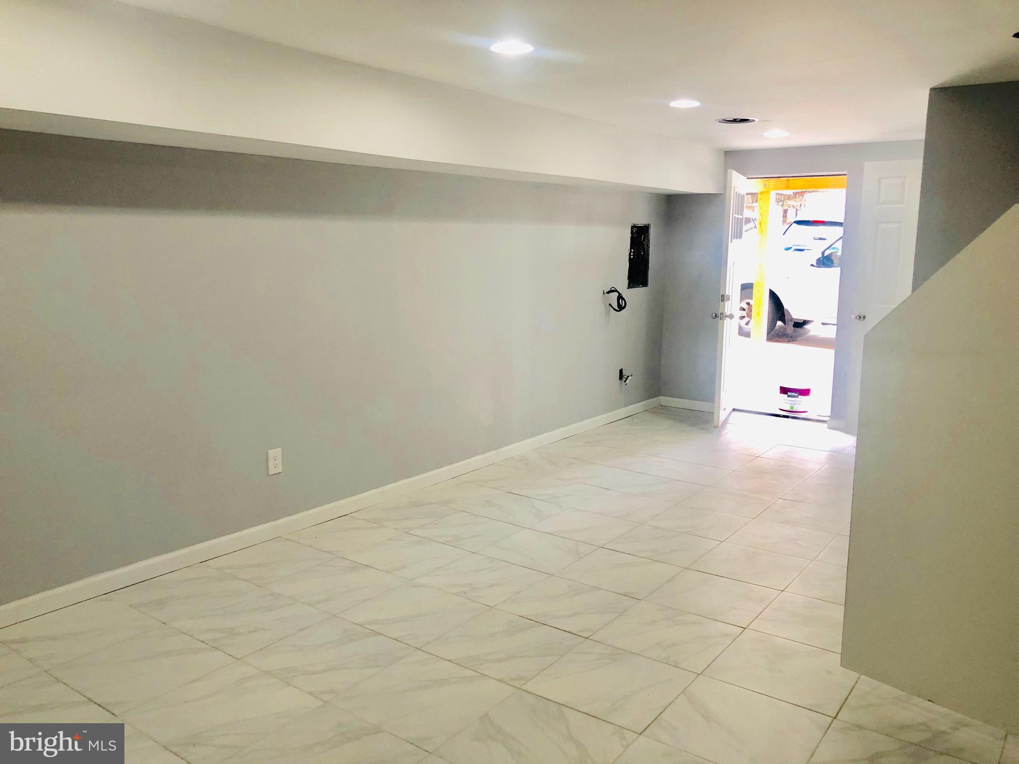 GERMANTOWN - Residential