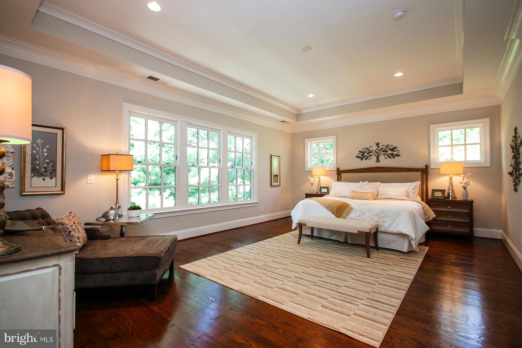 WEST MC LEAN - Residential