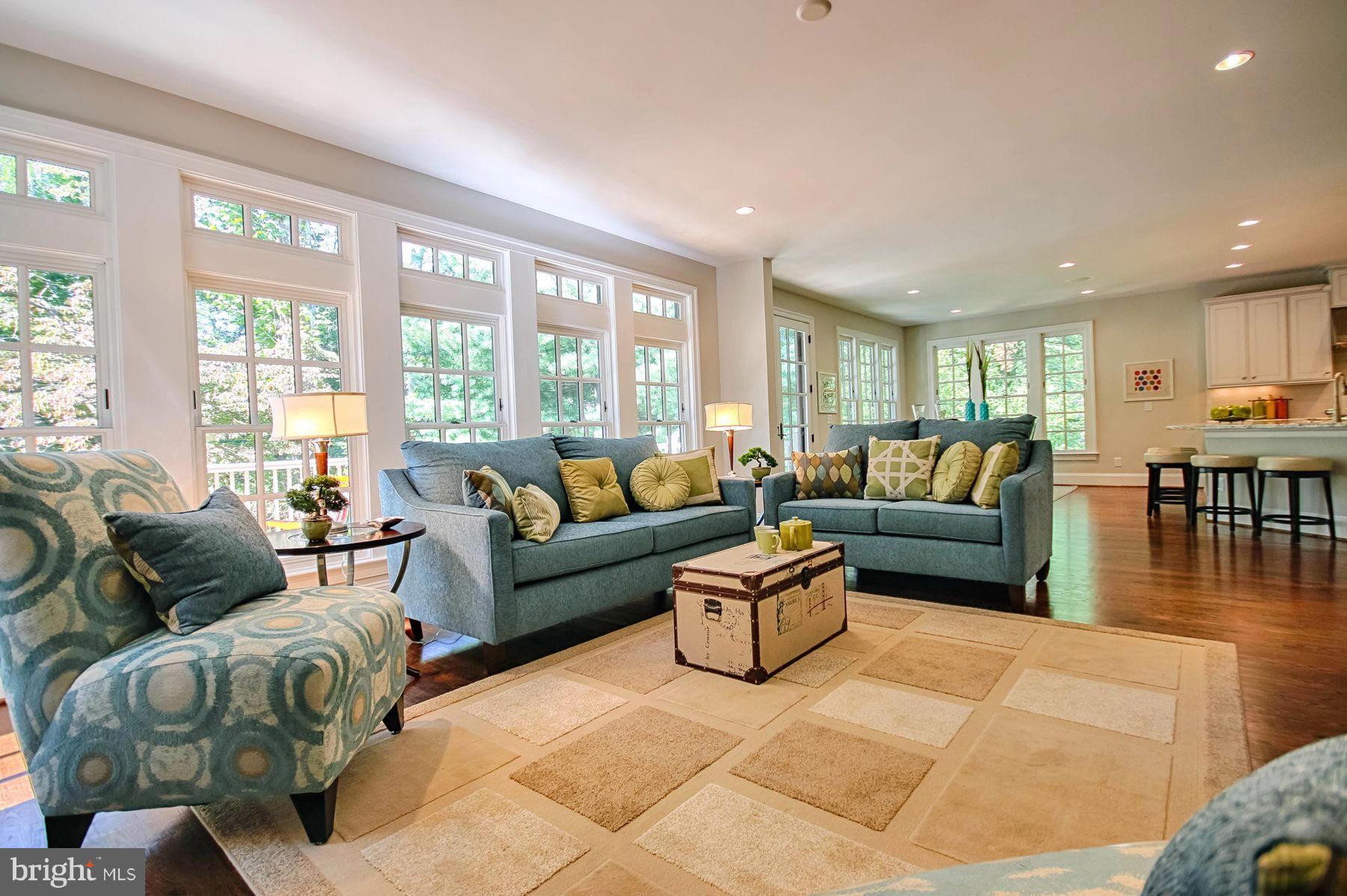 WEST MC LEAN - Residential