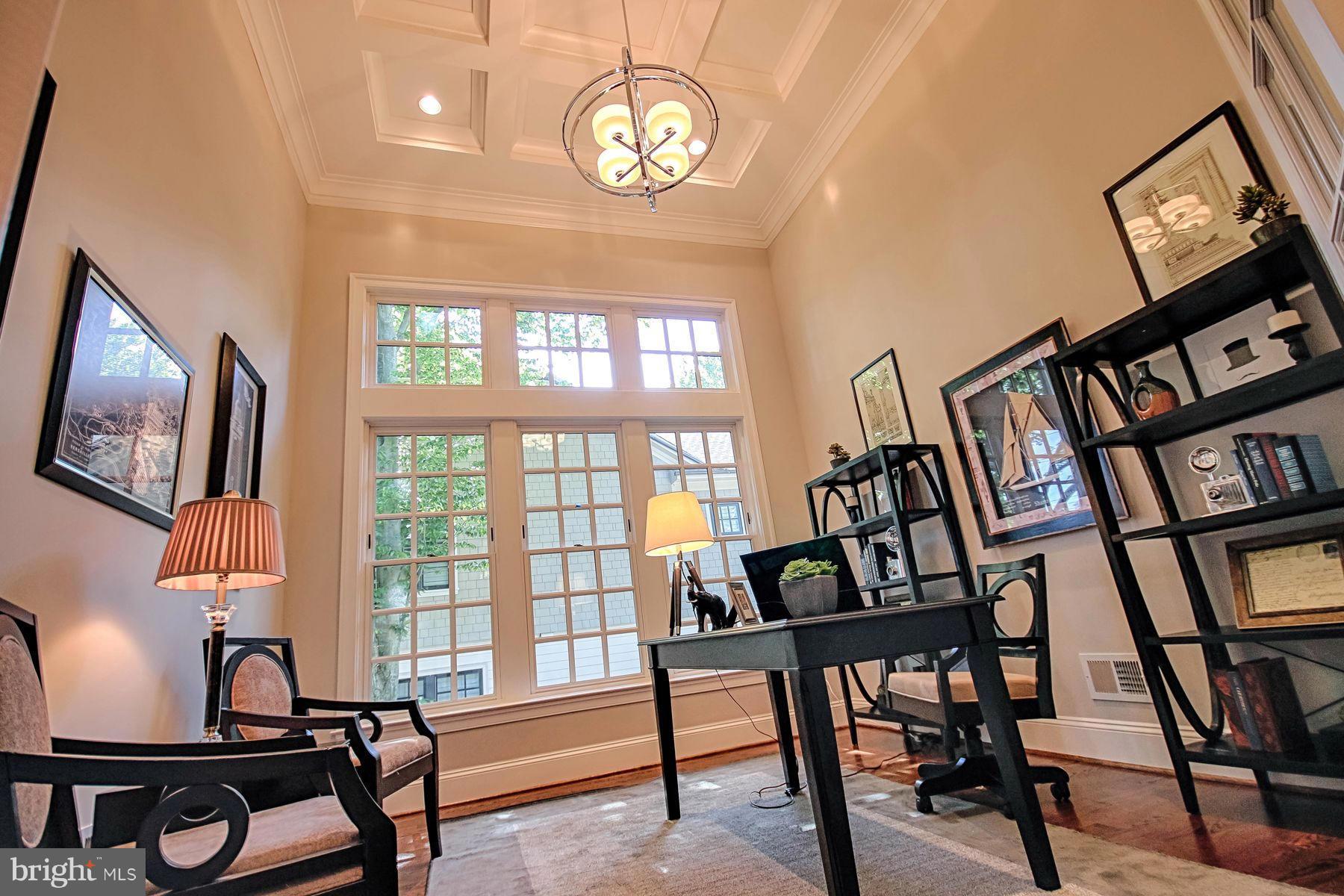 WEST MC LEAN - Residential