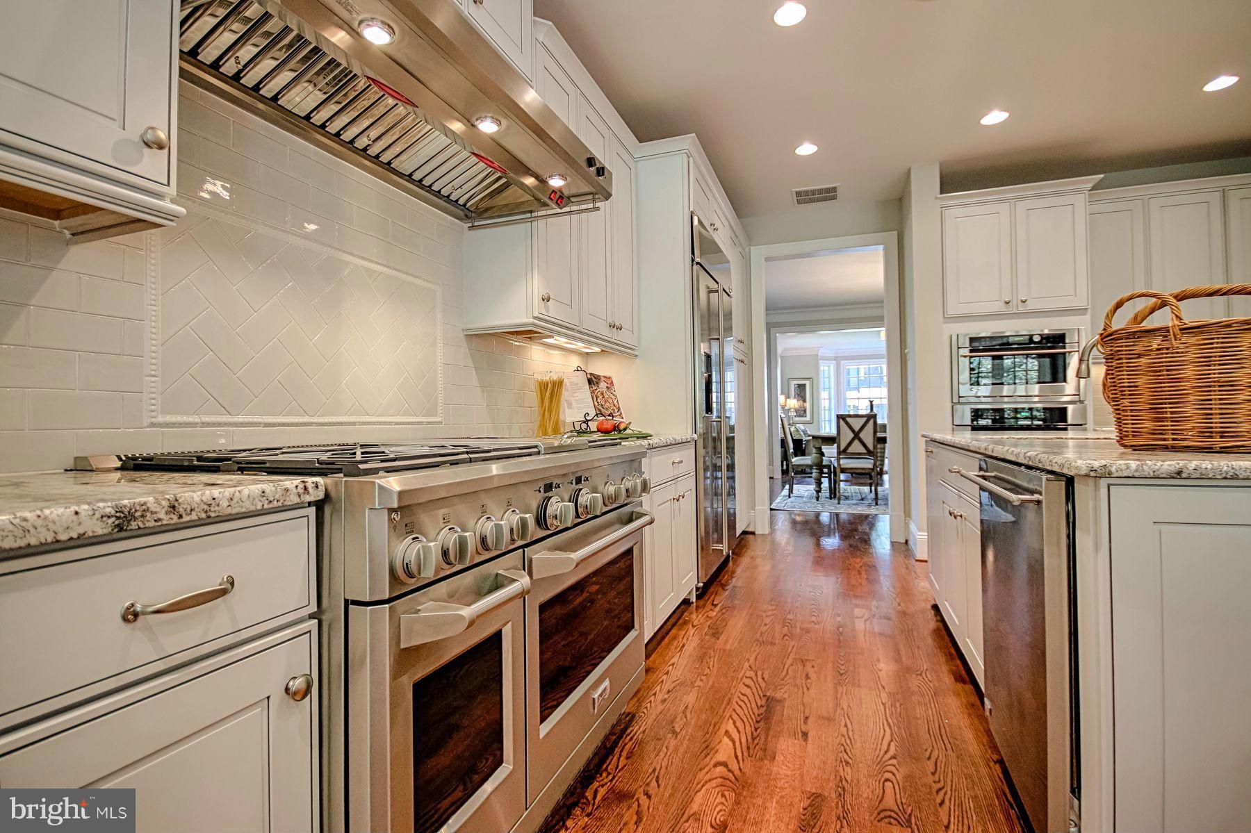 WEST MC LEAN - Residential