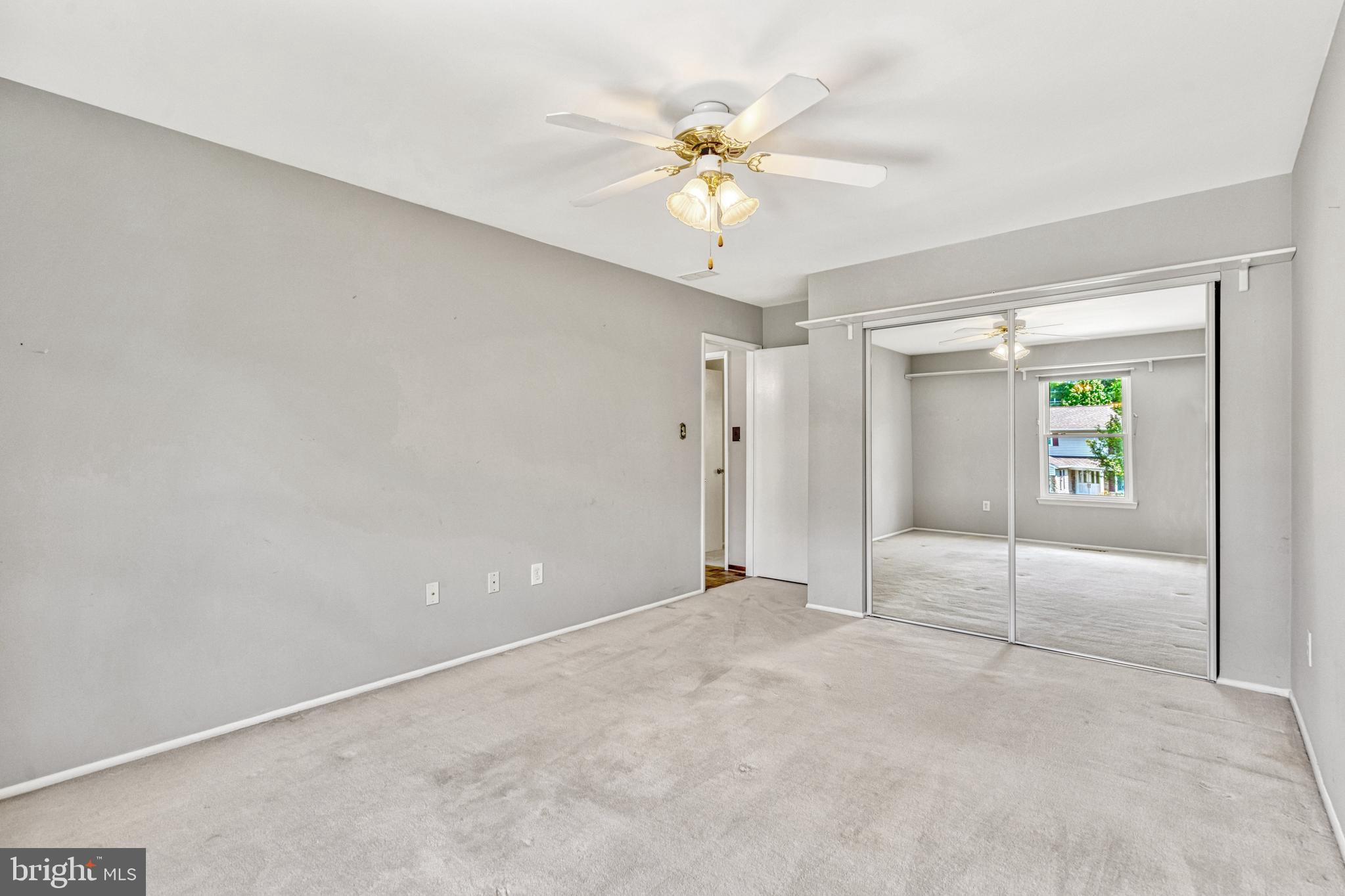 TYSONS WOODS - Residential