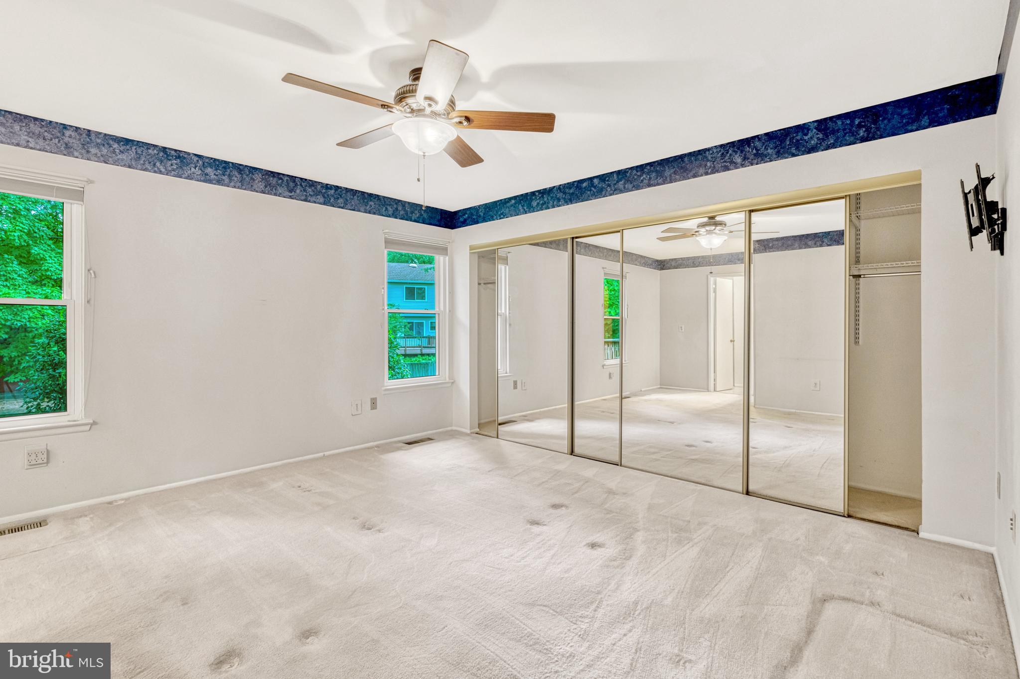 TYSONS WOODS - Residential