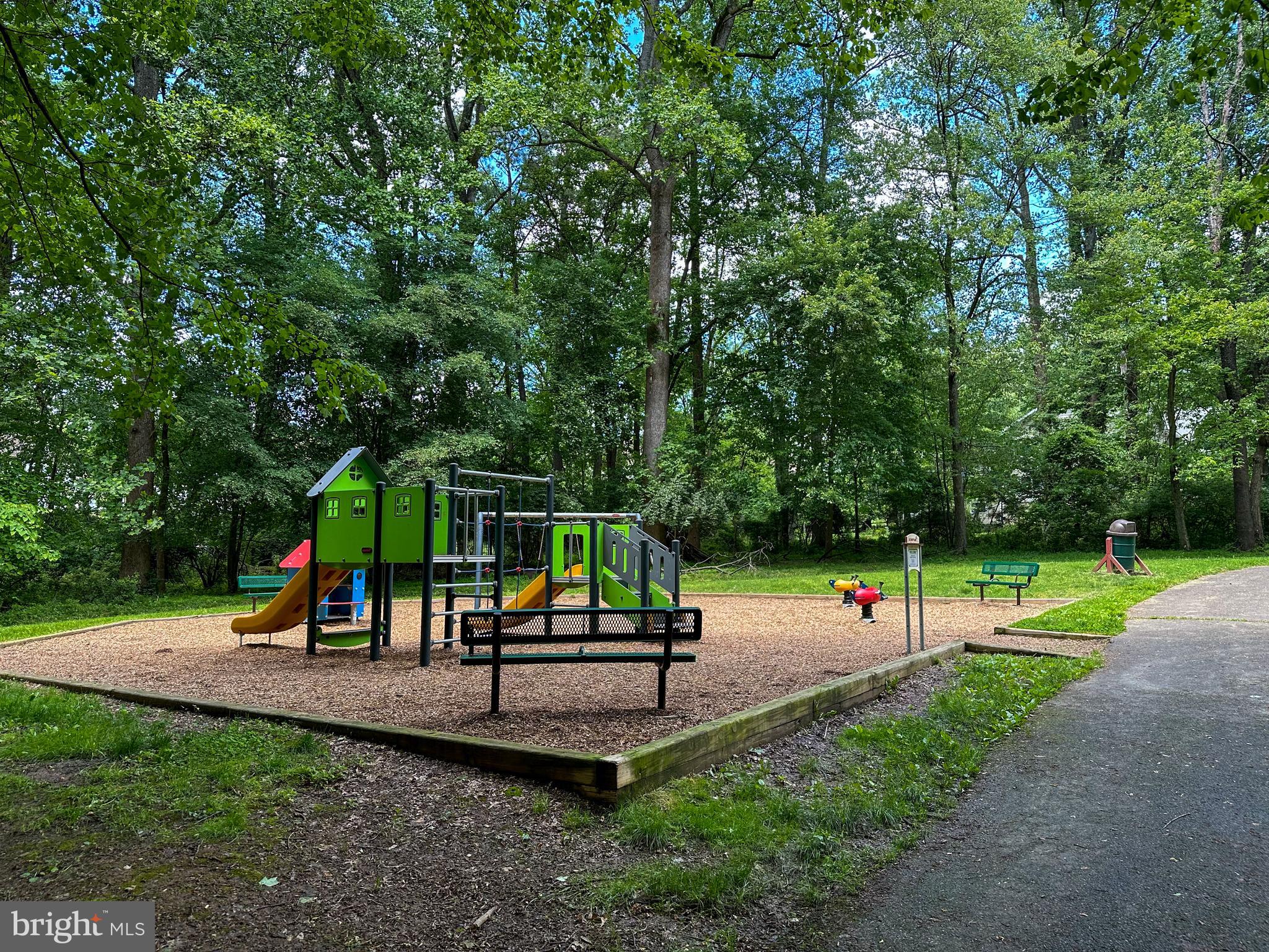 TYSONS WOODS - Residential