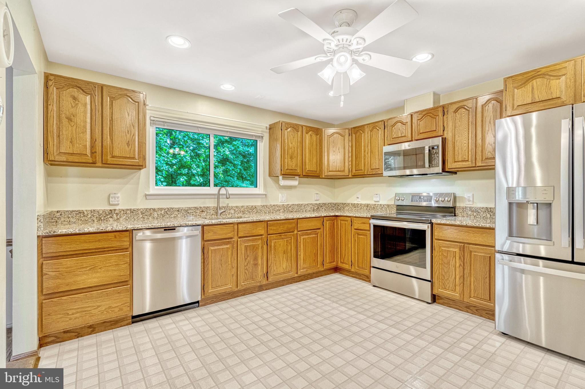 TYSONS WOODS - Residential