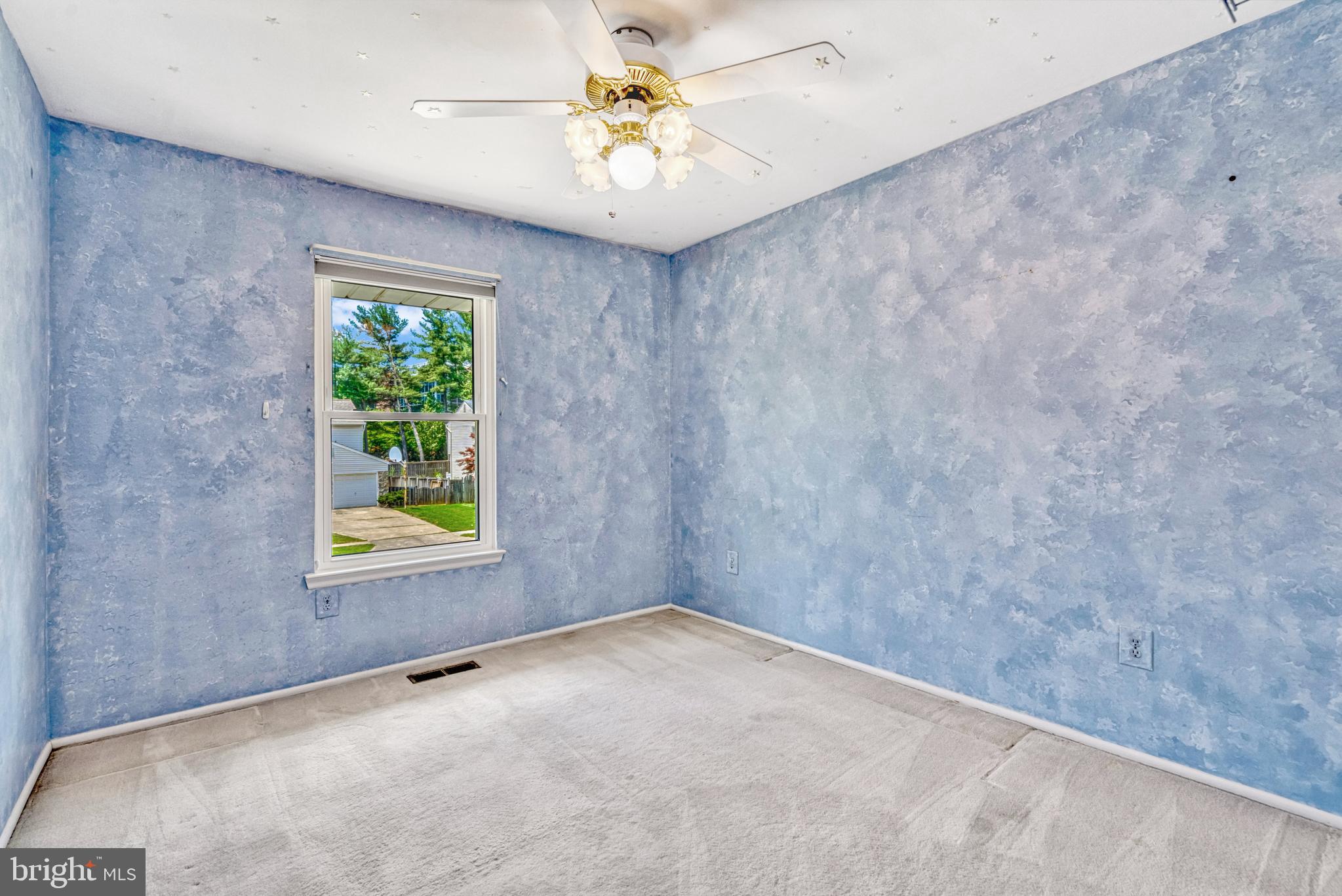 TYSONS WOODS - Residential