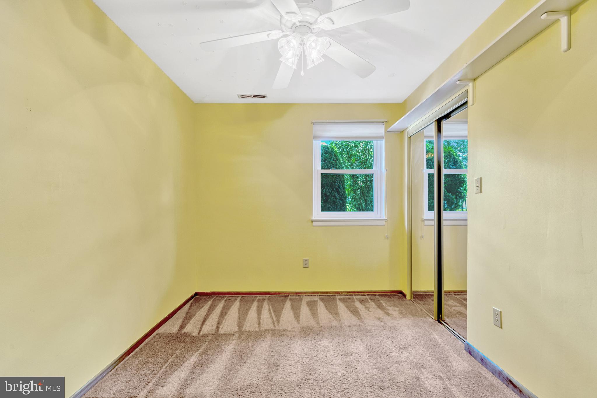 TYSONS WOODS - Residential