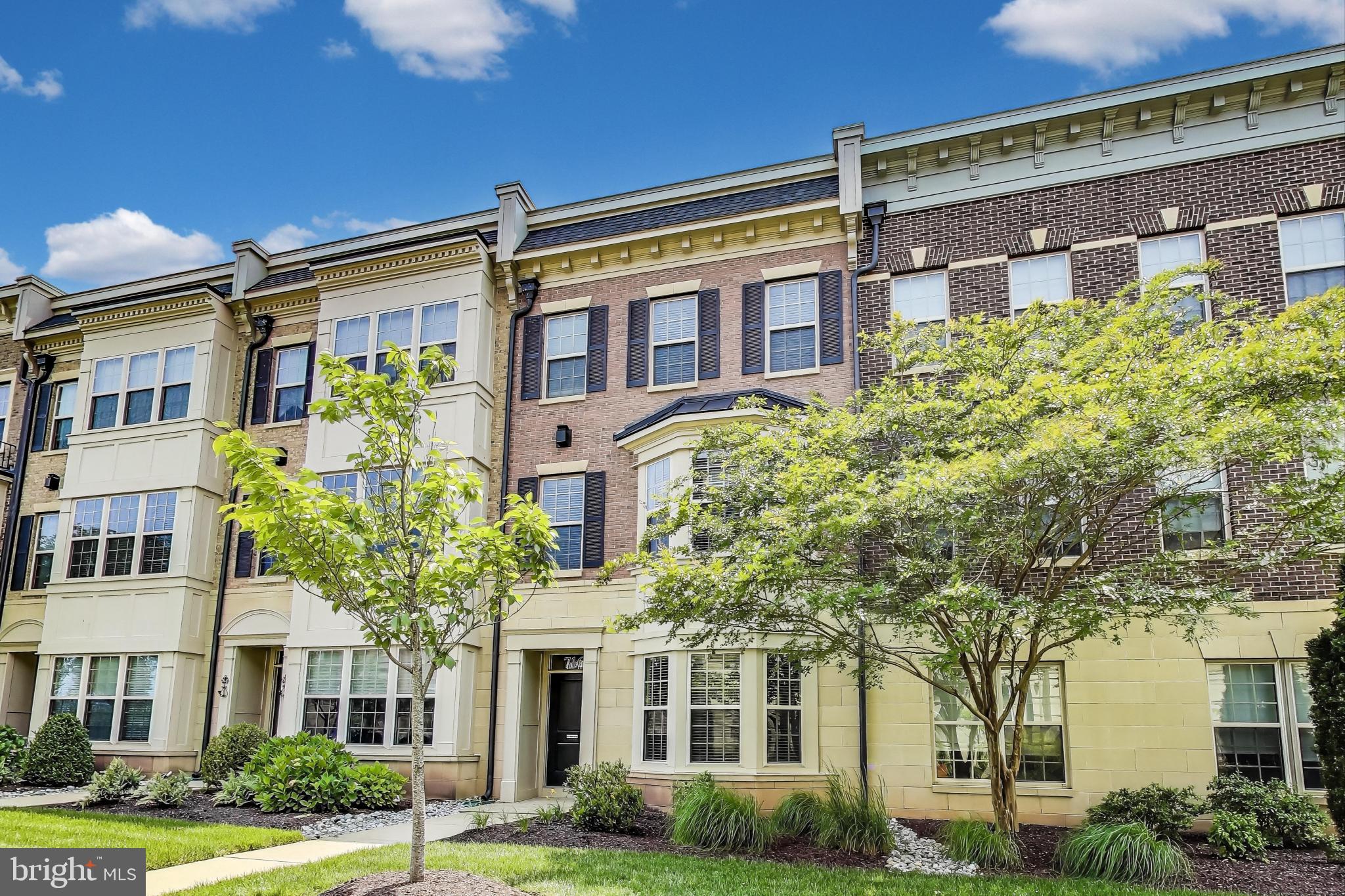 NATIONAL HARBOR - Residential