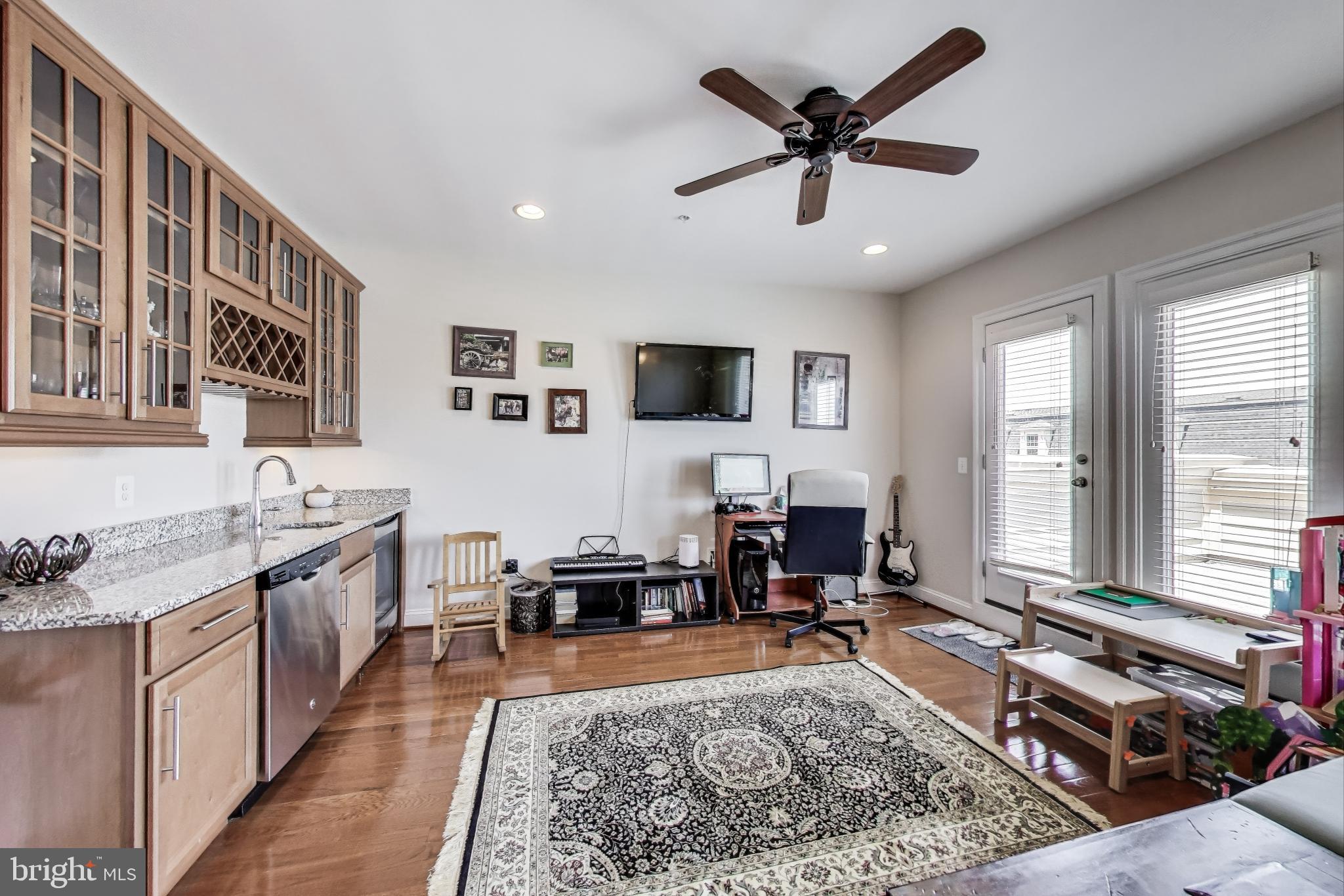 NATIONAL HARBOR - Residential