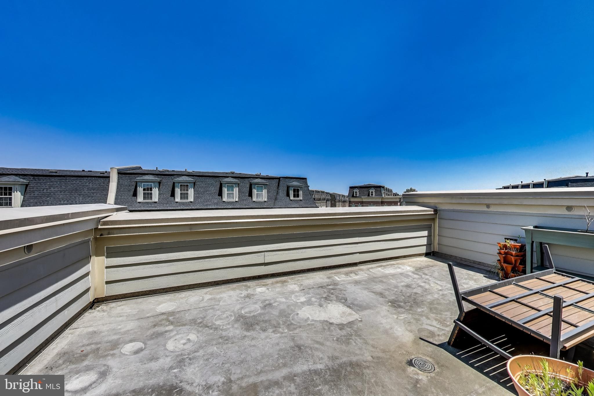 NATIONAL HARBOR - Residential