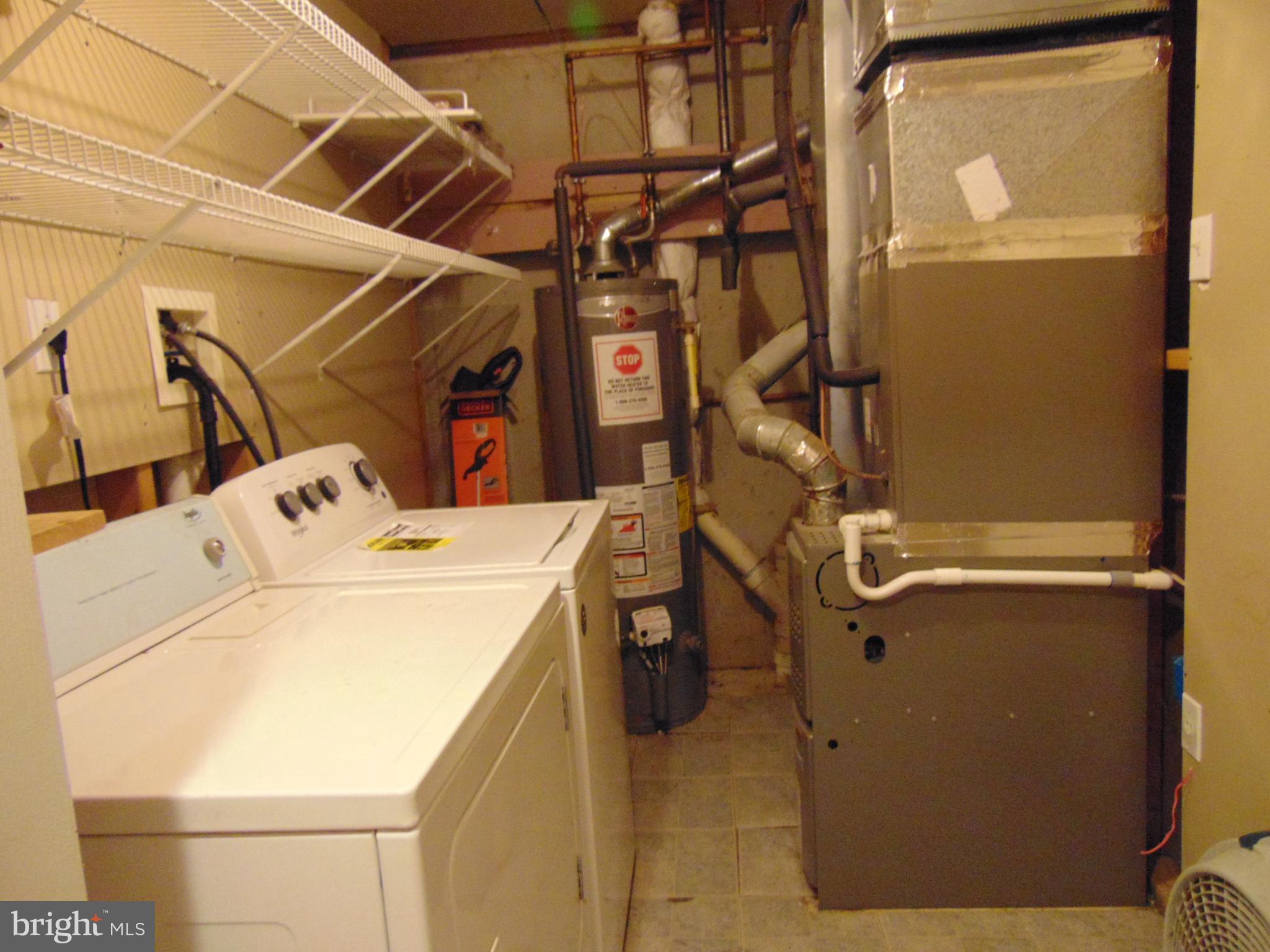 LONG REACH - Residential