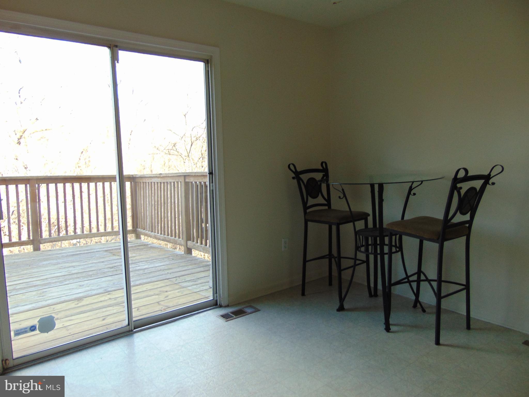 LONG REACH - Residential