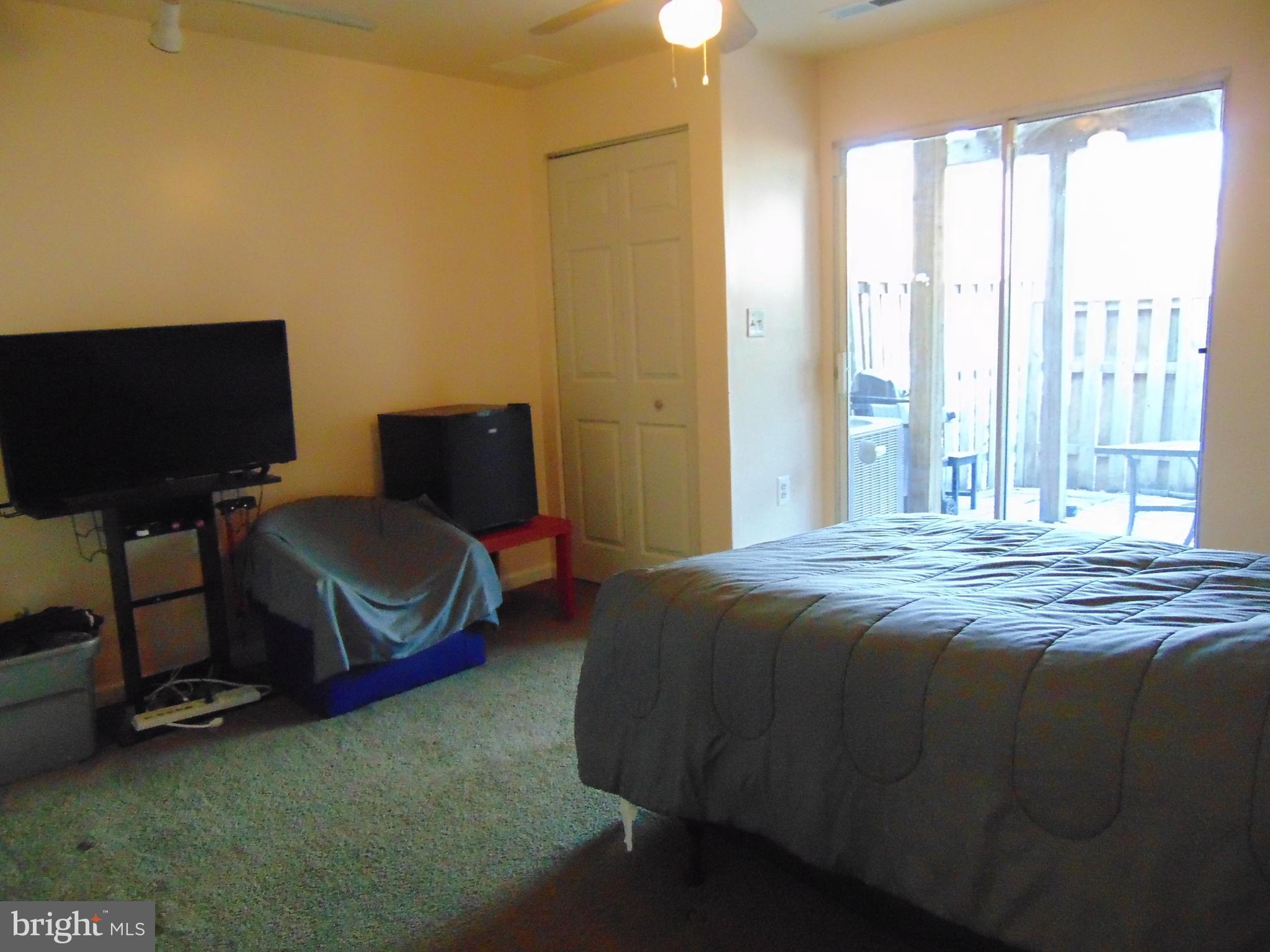 LONG REACH - Residential