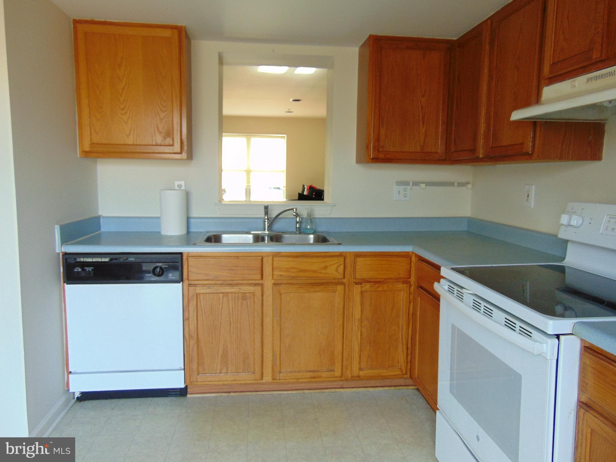 LONG REACH - Residential