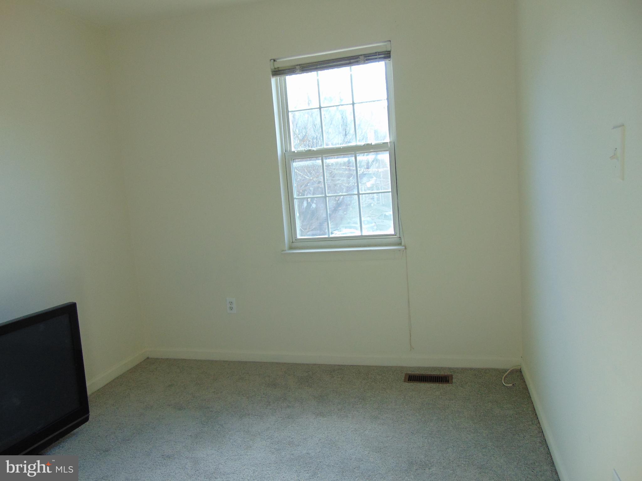 LONG REACH - Residential