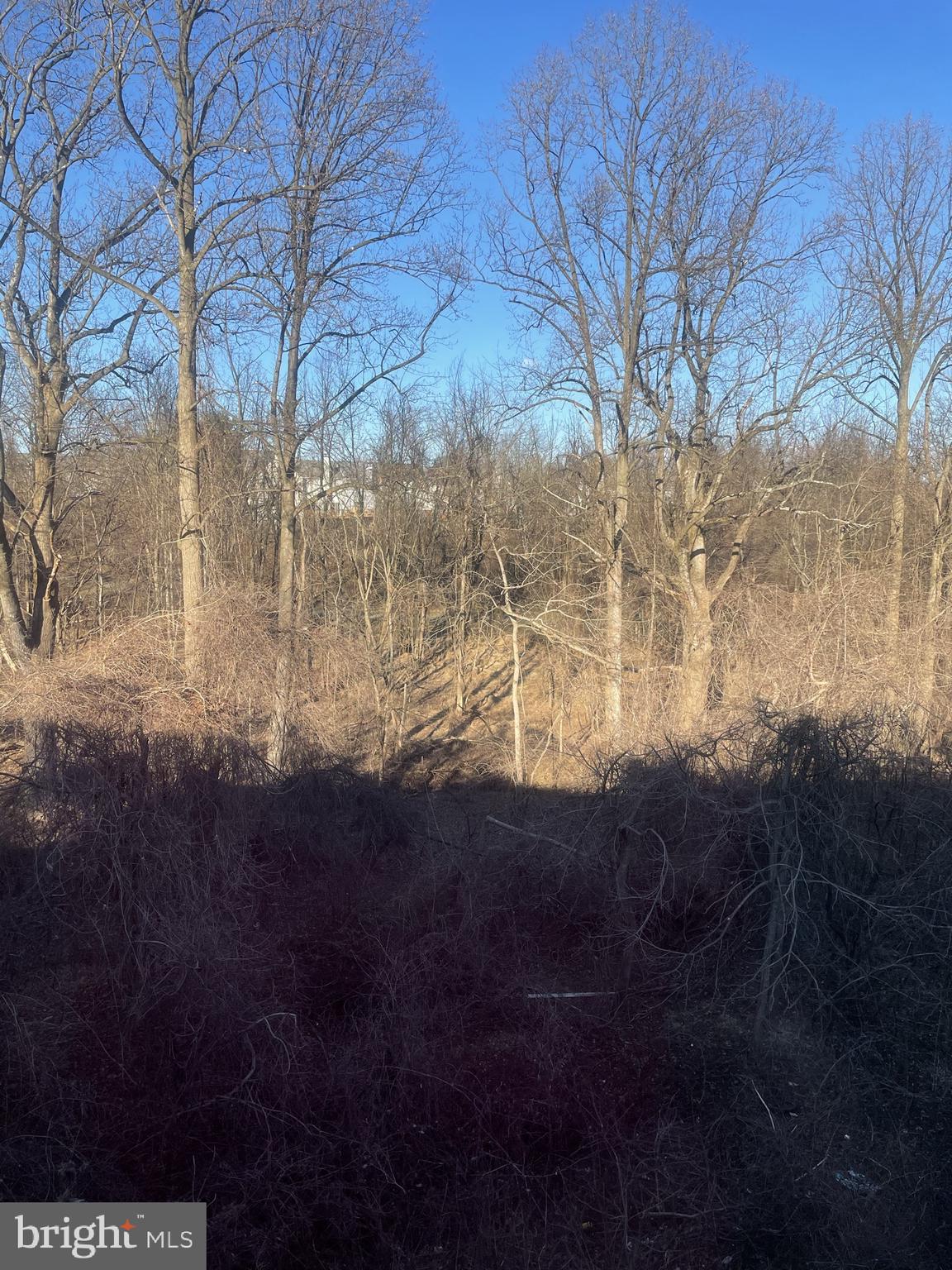 LONG REACH - Residential