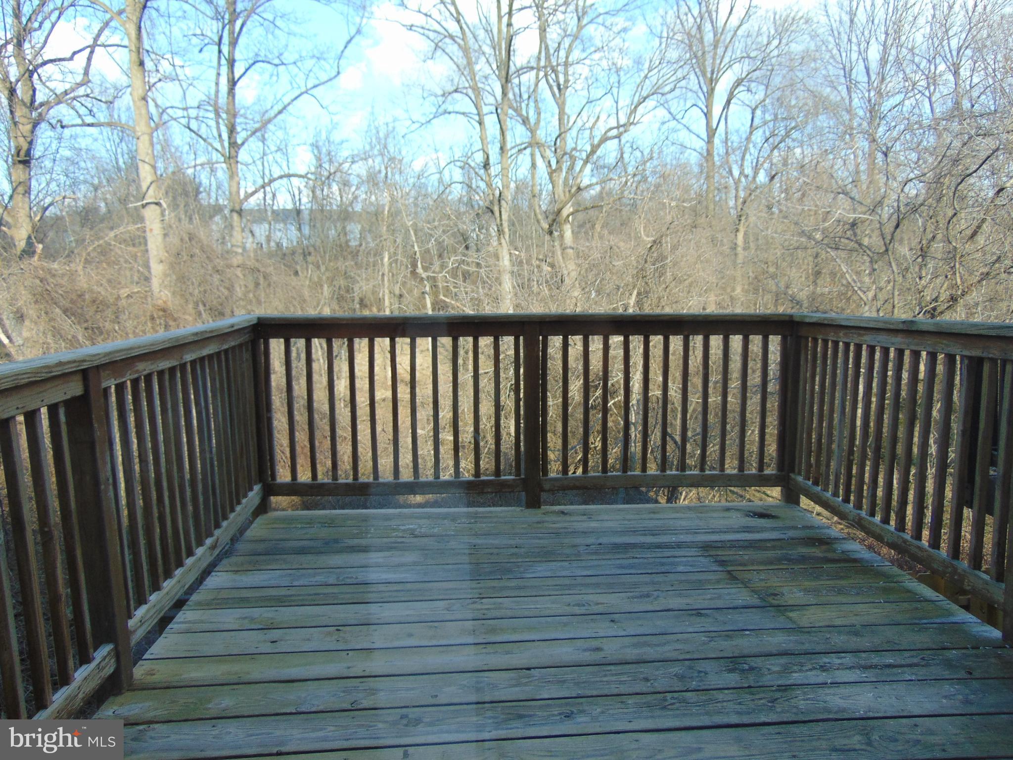 LONG REACH - Residential