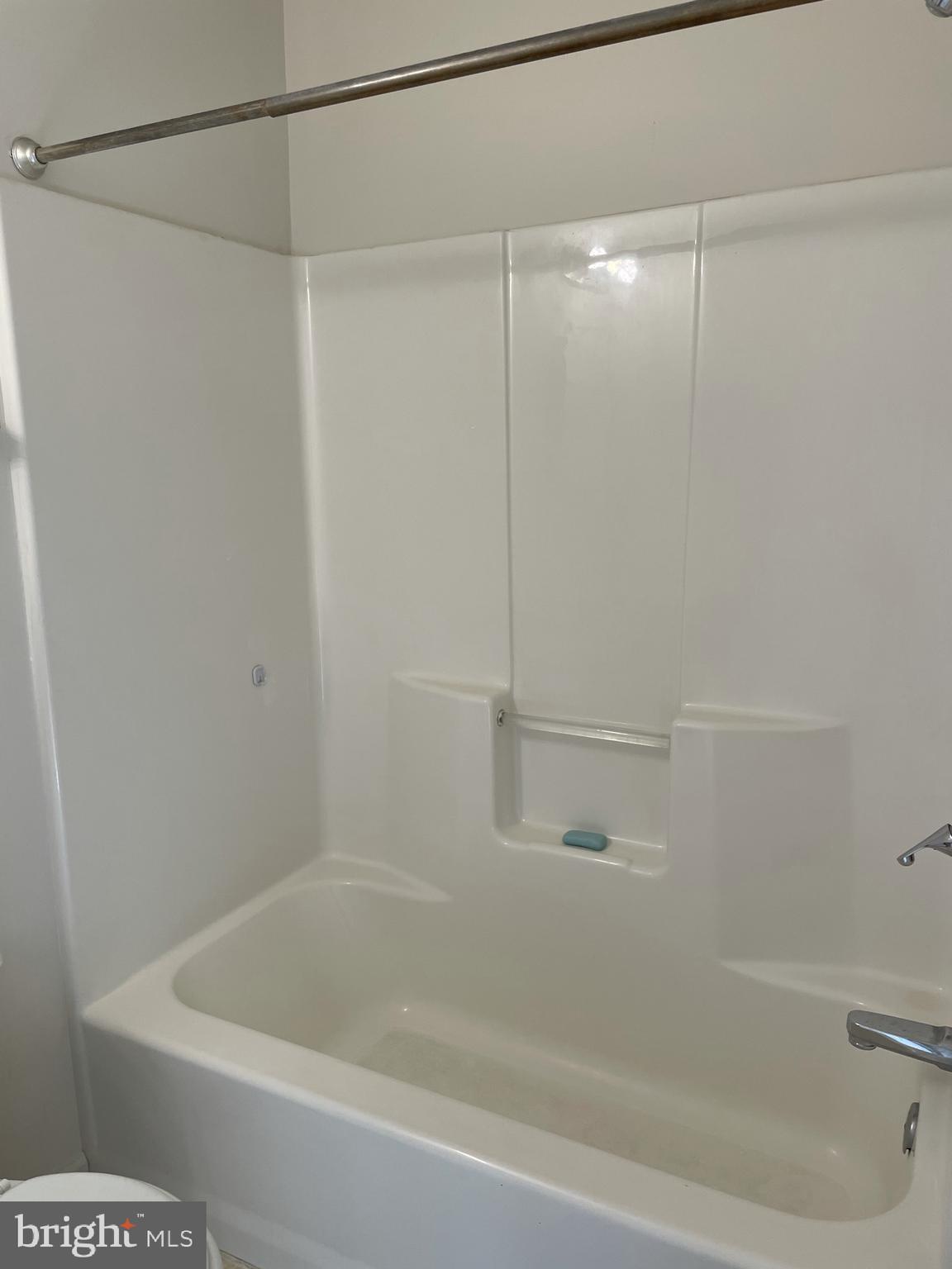 LONG REACH - Residential