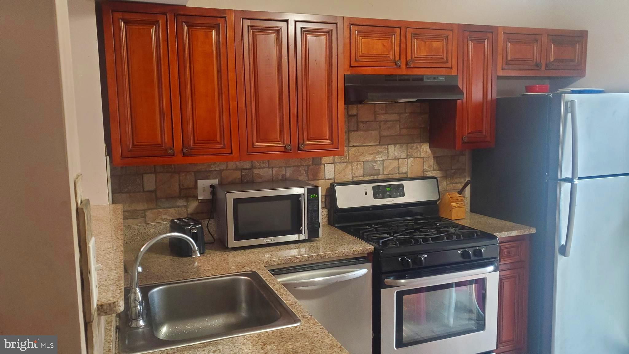 CAPITOL HEIGHTS - Residential