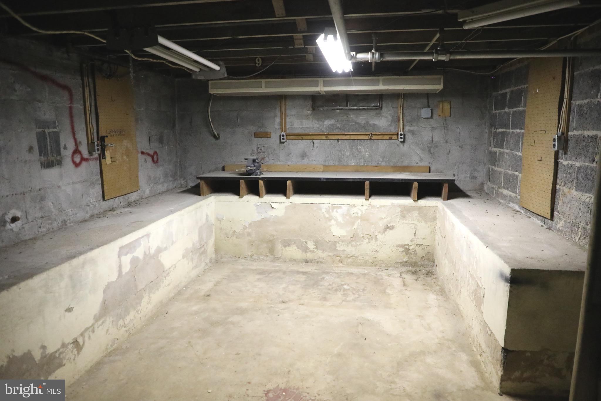 INDIAN SPRING PARK - Residential