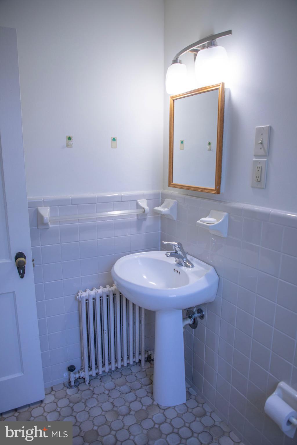 INDIAN SPRING PARK - Residential