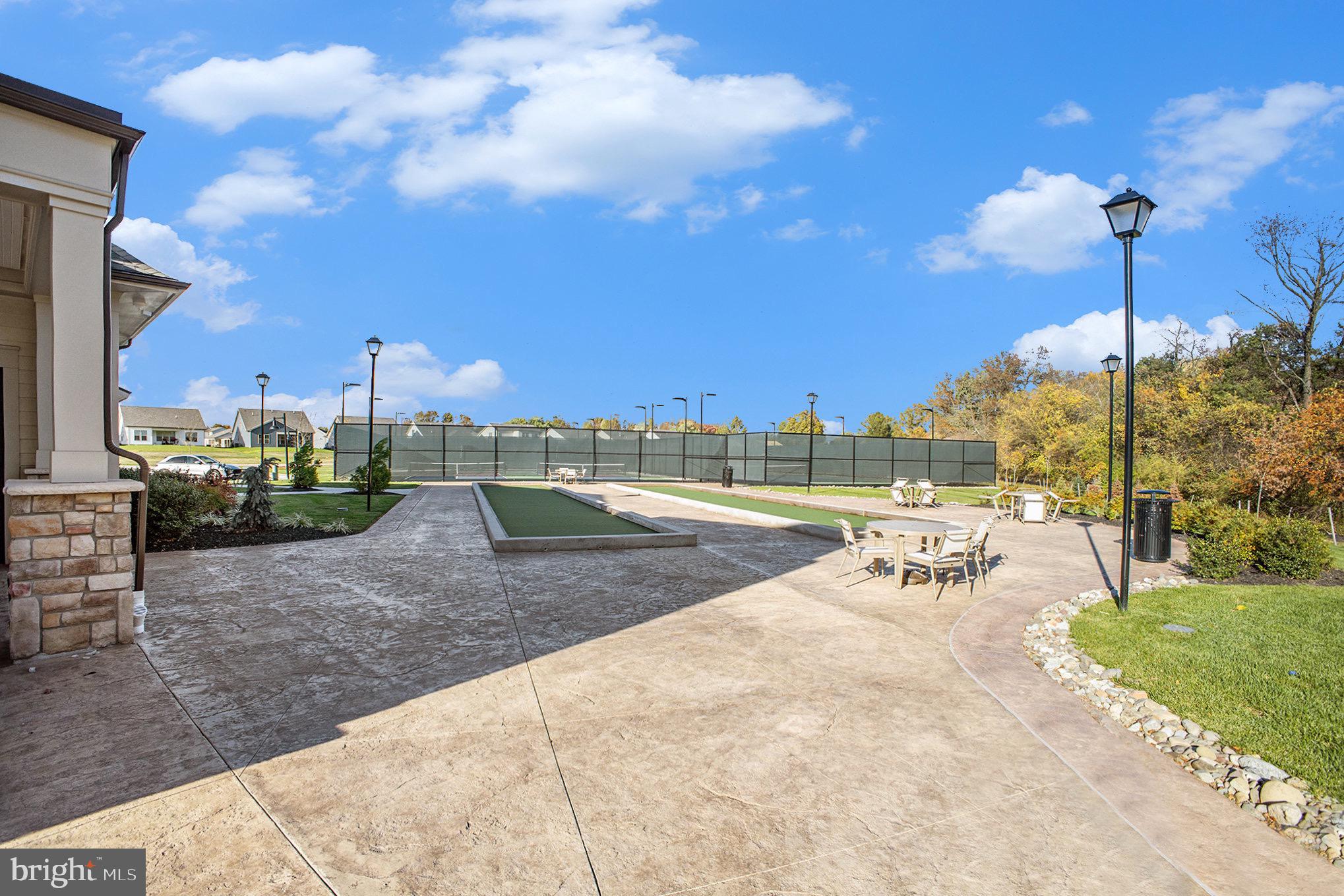 DEL WEBB NORTH PENN - Residential