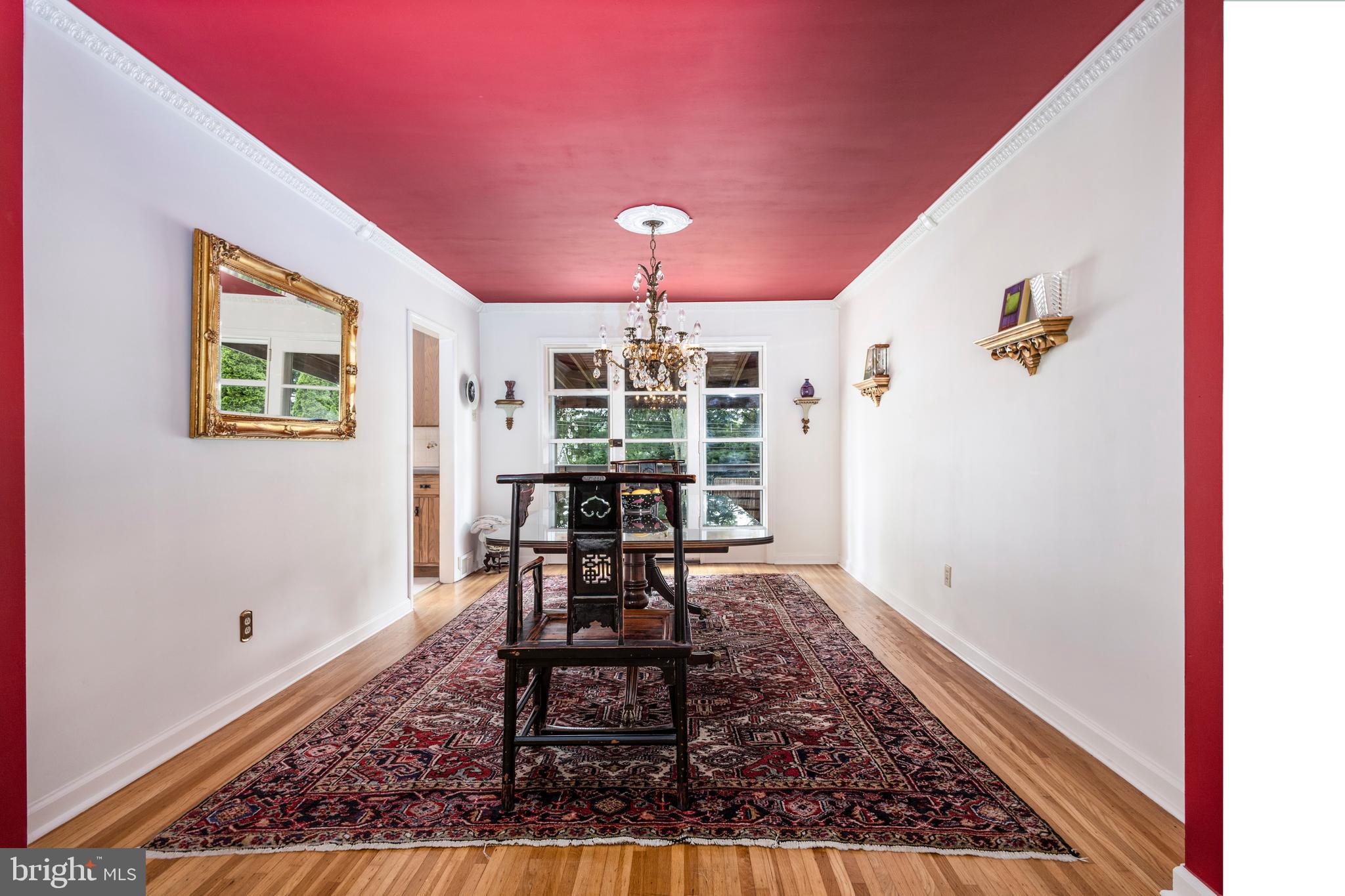 BRENTWOOD MANOR - Residential