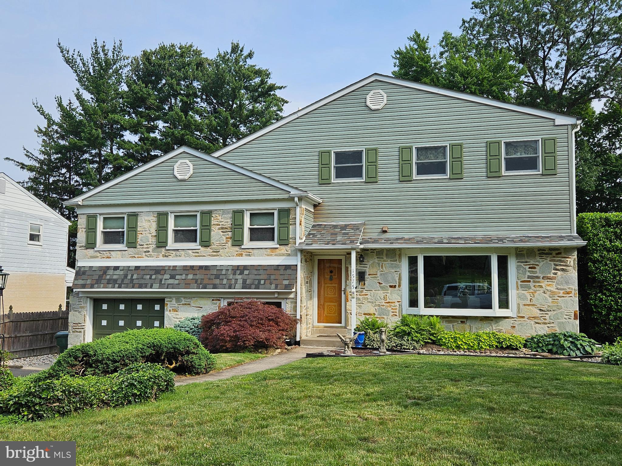 1575 WILLIAMS ROAD