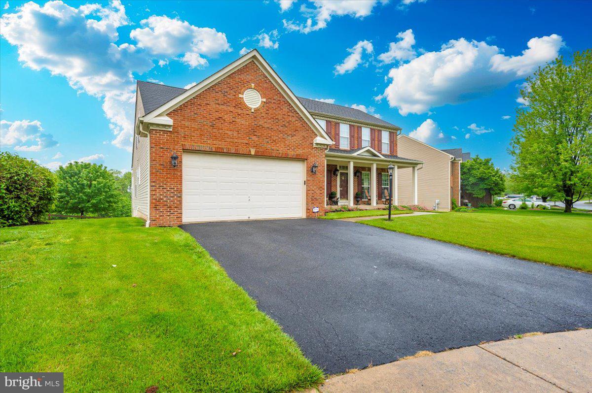 GALYN MANOR - Residential