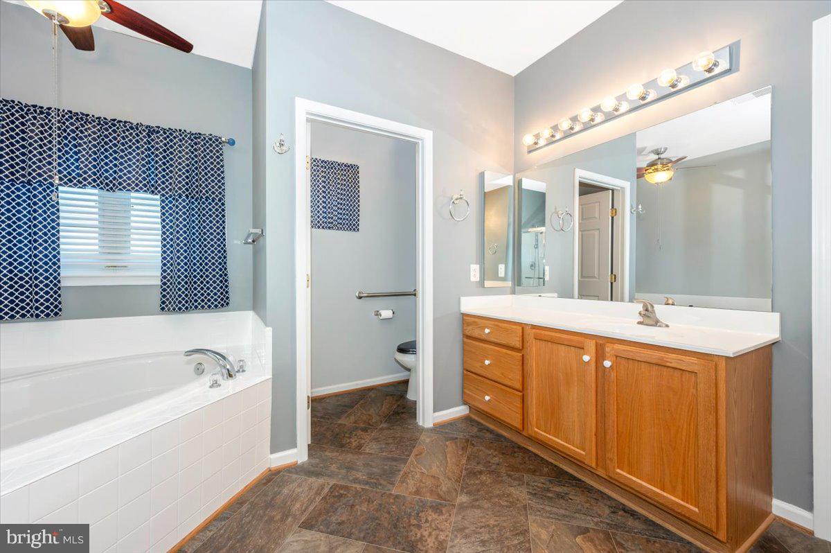 GALYN MANOR - Residential