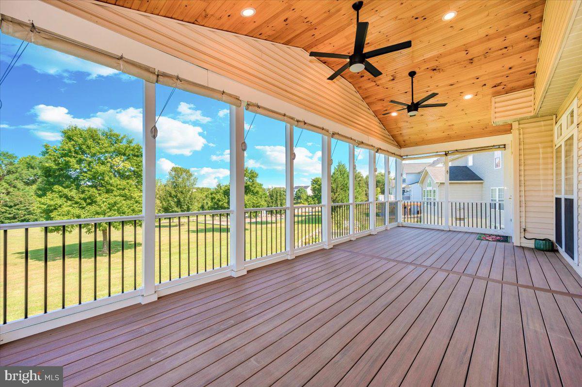 GALYN MANOR - Residential