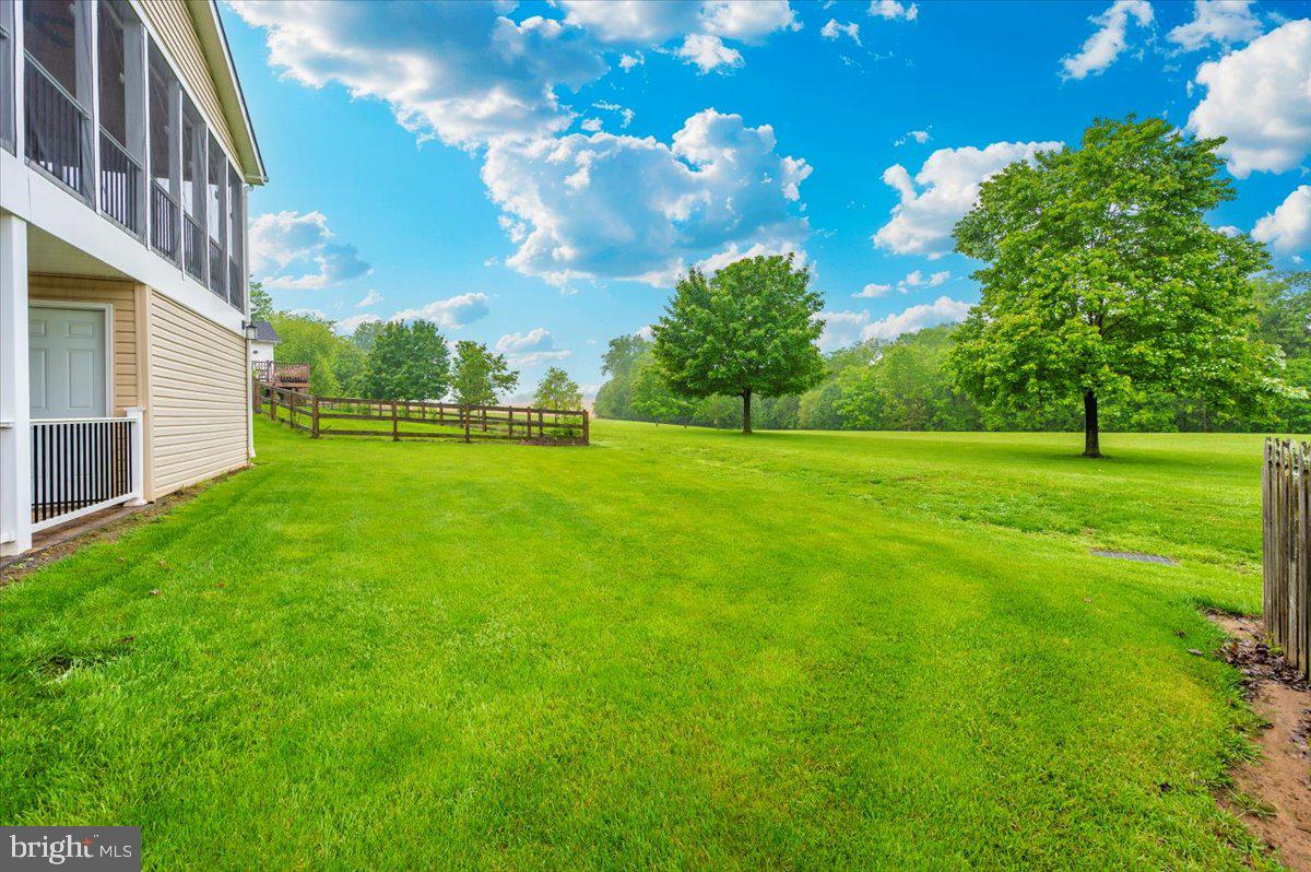 GALYN MANOR - Residential