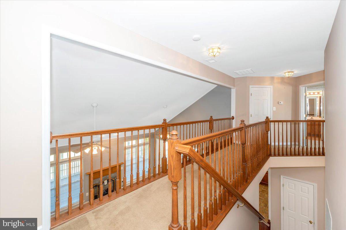 GALYN MANOR - Residential