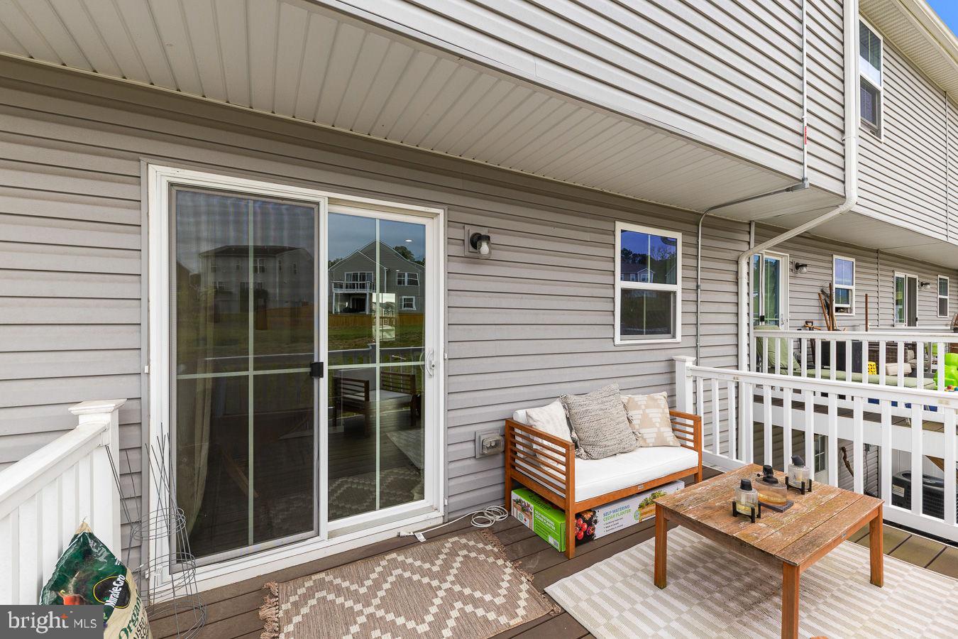 CEDAR SPRING - Residential