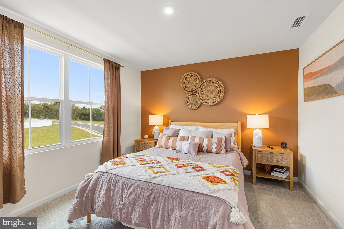 CEDAR SPRING - Residential