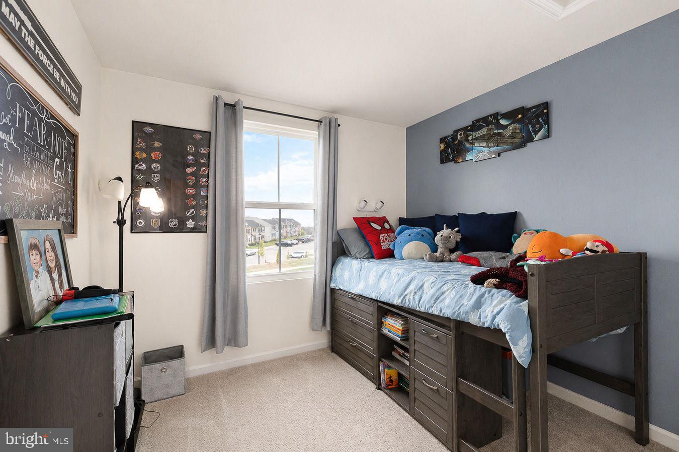 CEDAR SPRING - Residential