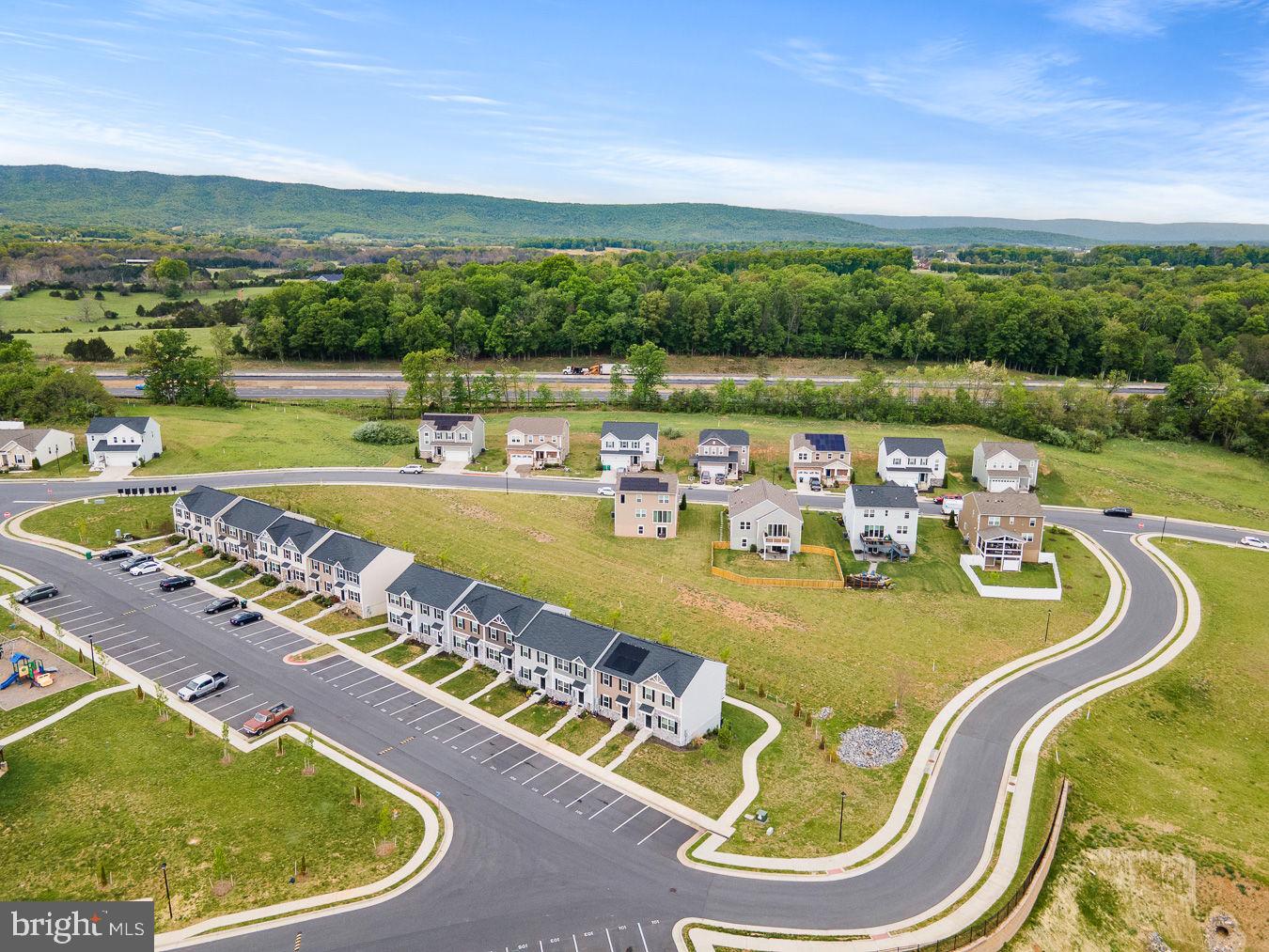 CEDAR SPRING - Residential